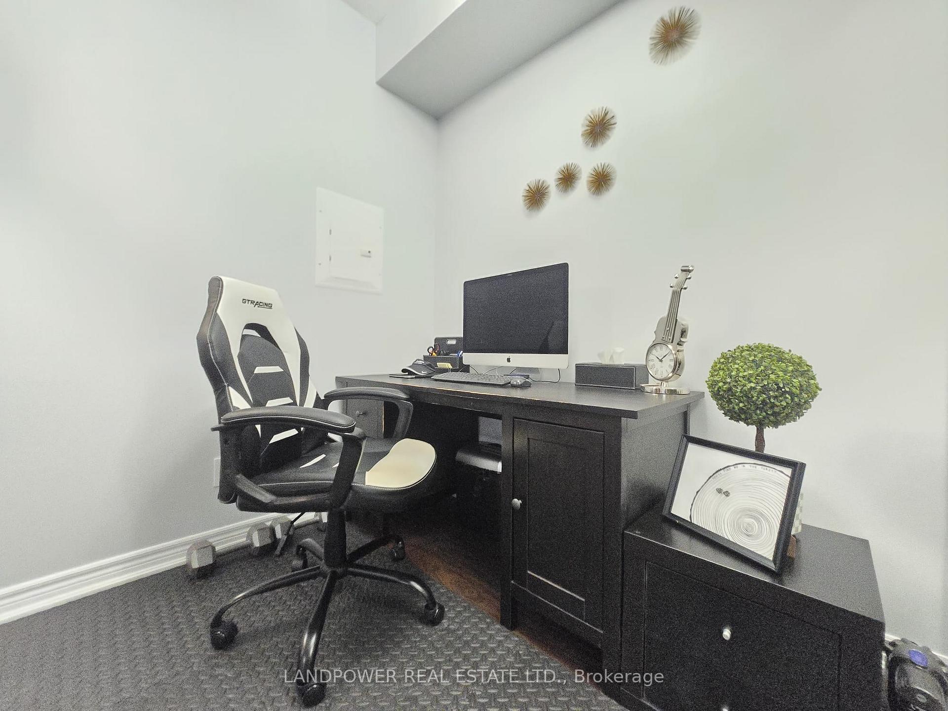 Photo 17 of Unit 208, 9245 Jane Street, Vaughan, Maple — HOMEH