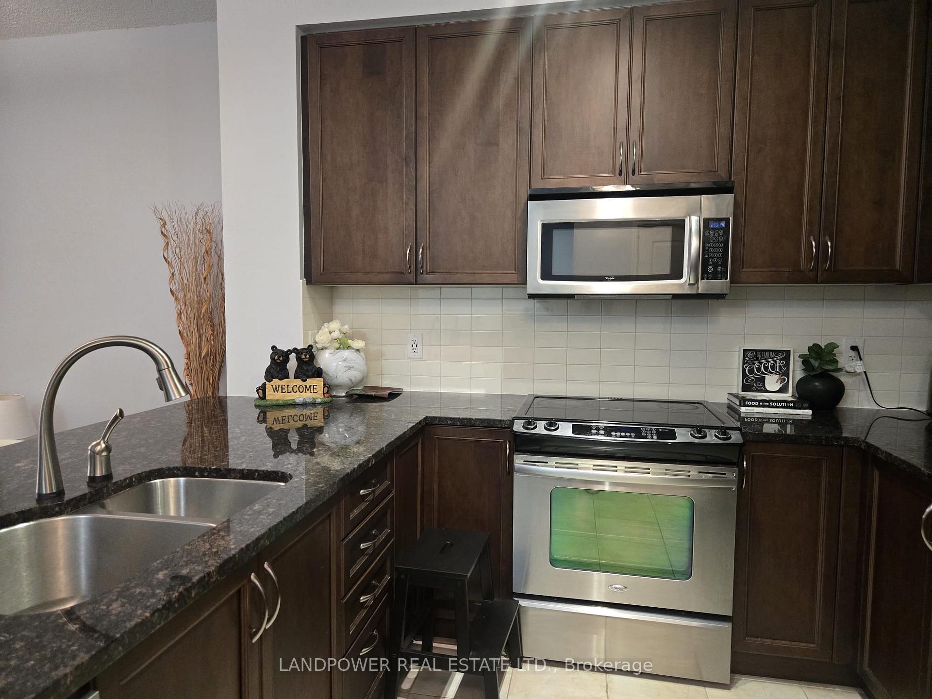 Photo 15 of Unit 208, 9245 Jane Street, Vaughan, Maple — HOMEH