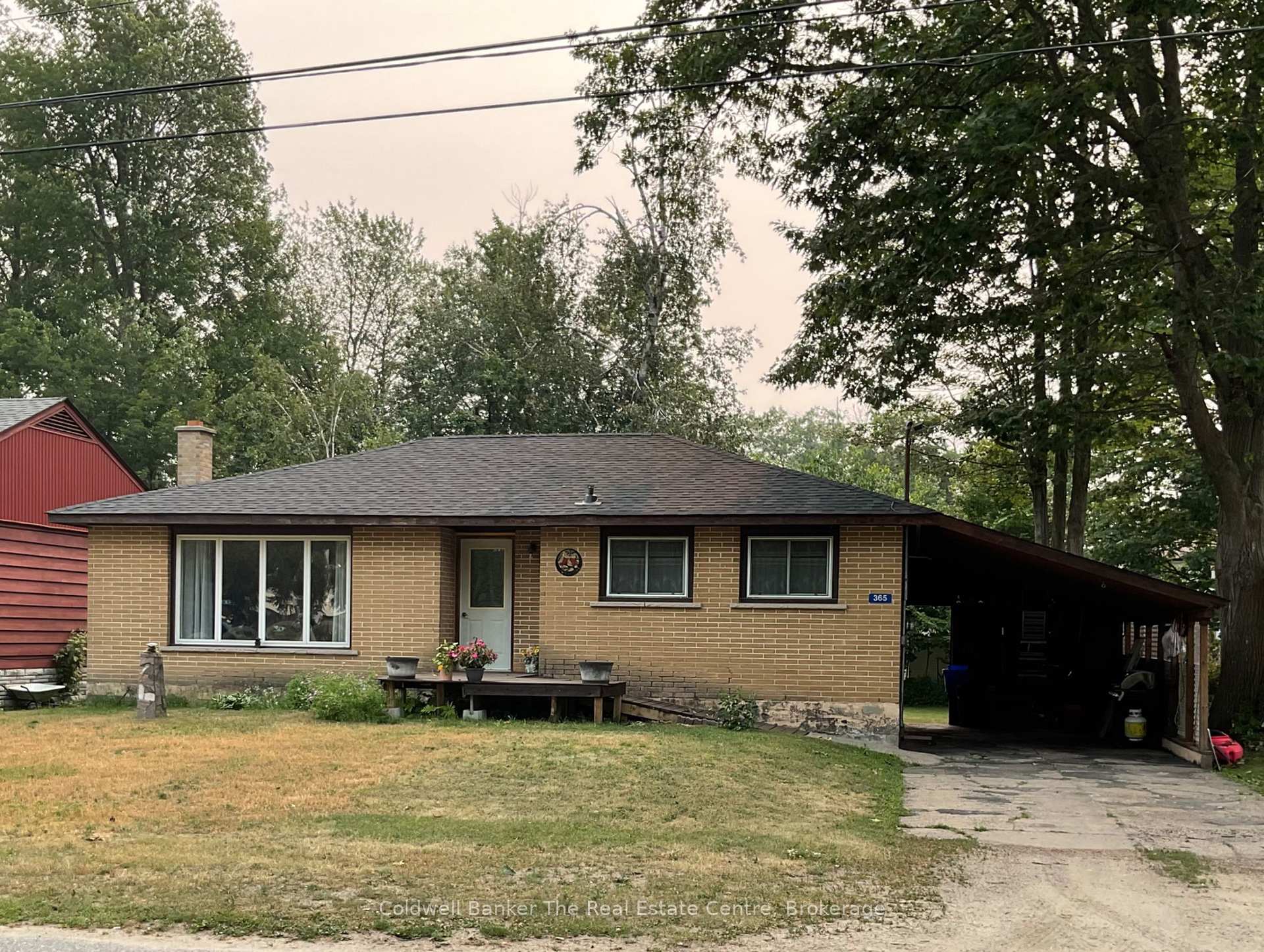 Photo 1 of 365 Pinegrove Street, Gravenhurst, Muskoka (S) — HOMEH