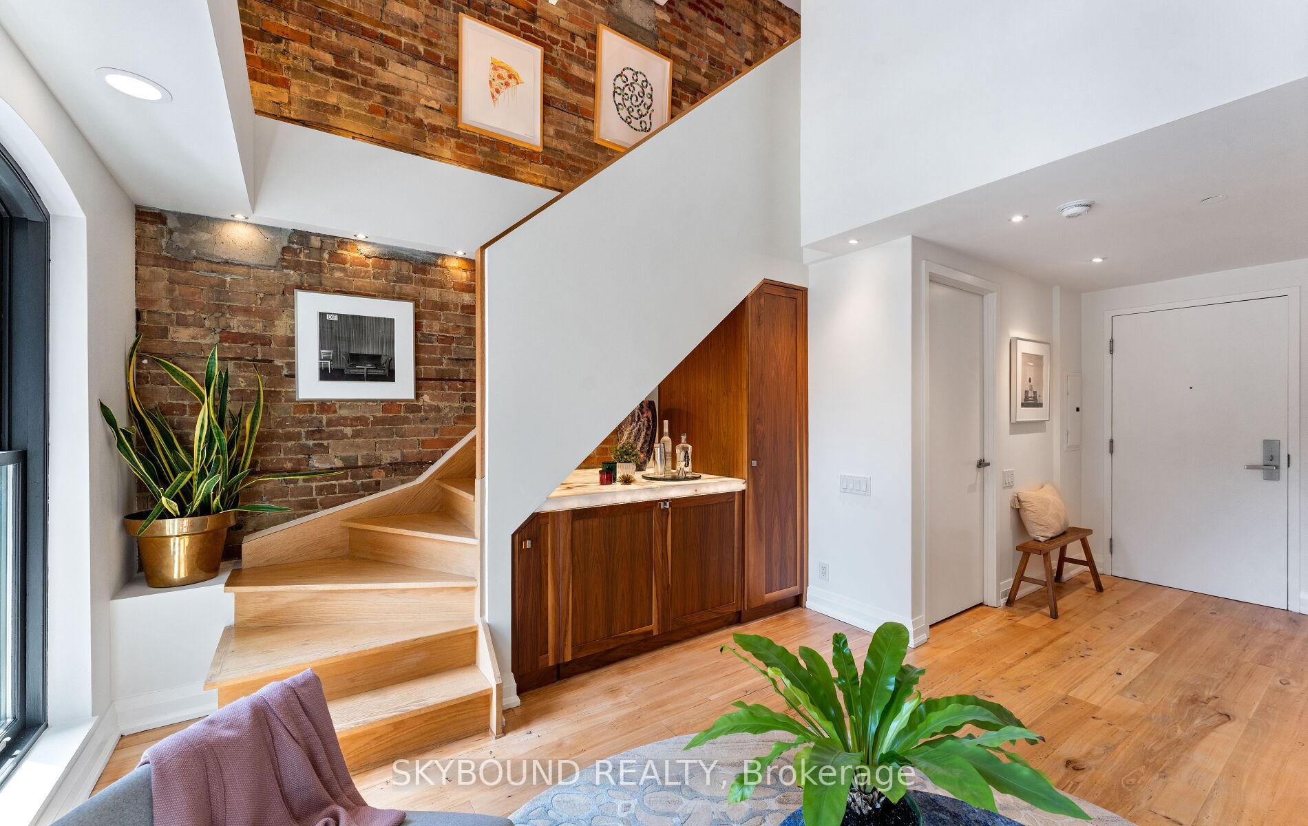 Photo 5 of Unit 223, 5 St. Joseph Street, Toronto, Bay Street Corridor — HOMEH
