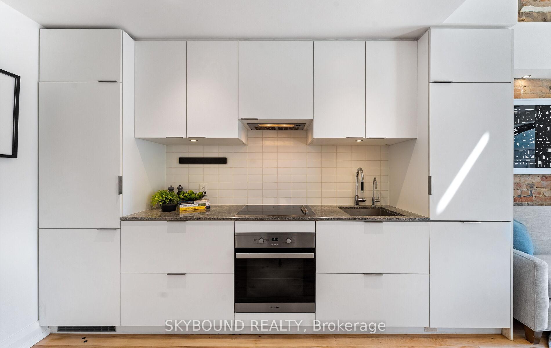 Photo 29 of Unit 223, 5 St. Joseph Street, Toronto, Bay Street Corridor — HOMEH