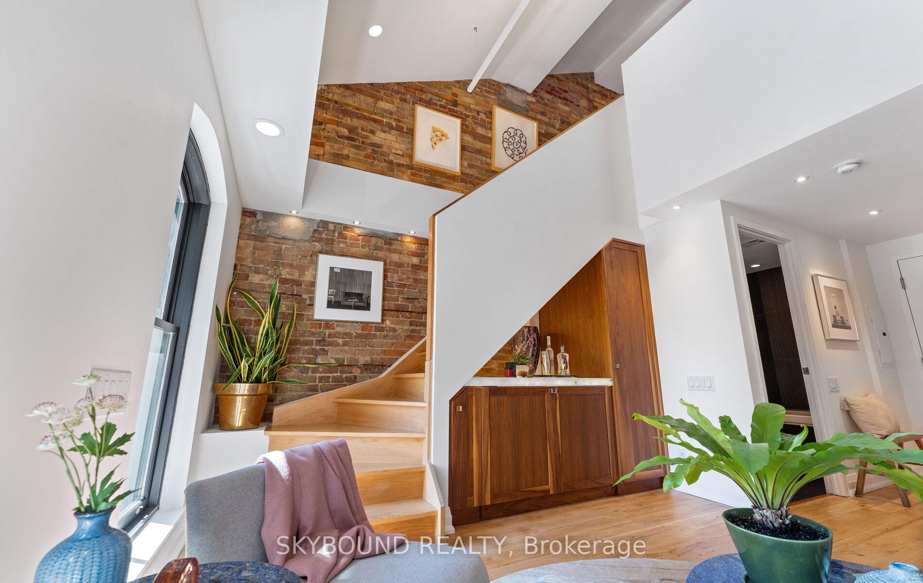 Photo 7 of Unit 223, 5 St. Joseph Street, Toronto, Bay Street Corridor — HOMEH