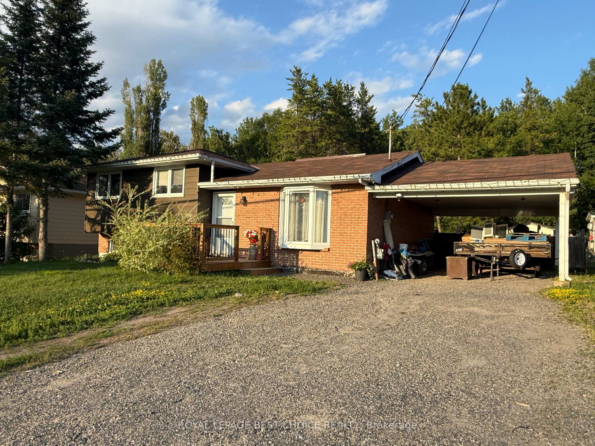 Photo 2 of 166 Carter Boulevard, Temiskaming Shores, Haileybury — HOMEH