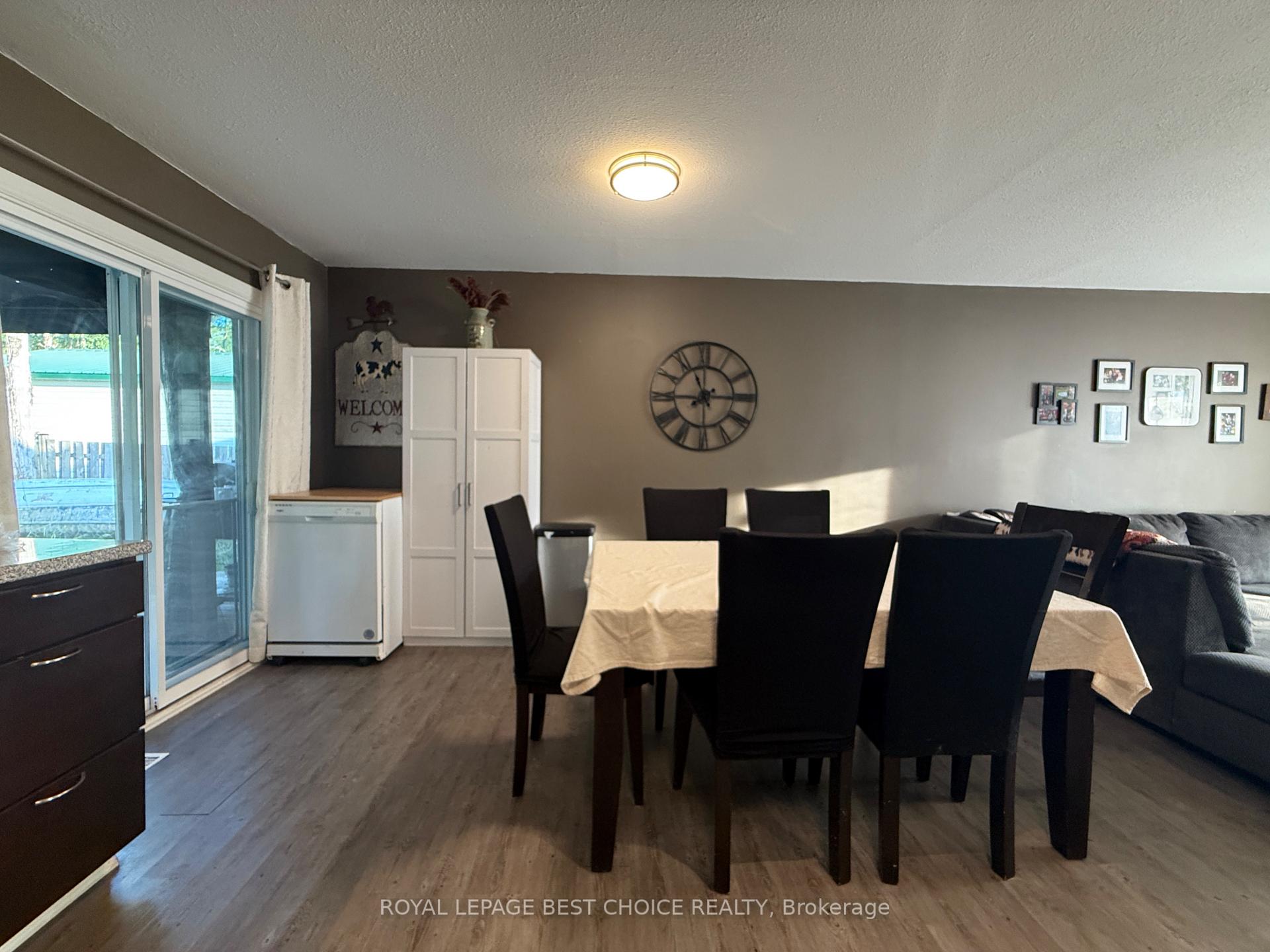 Photo 11 of 166 Carter Boulevard, Temiskaming Shores, Haileybury — HOMEH