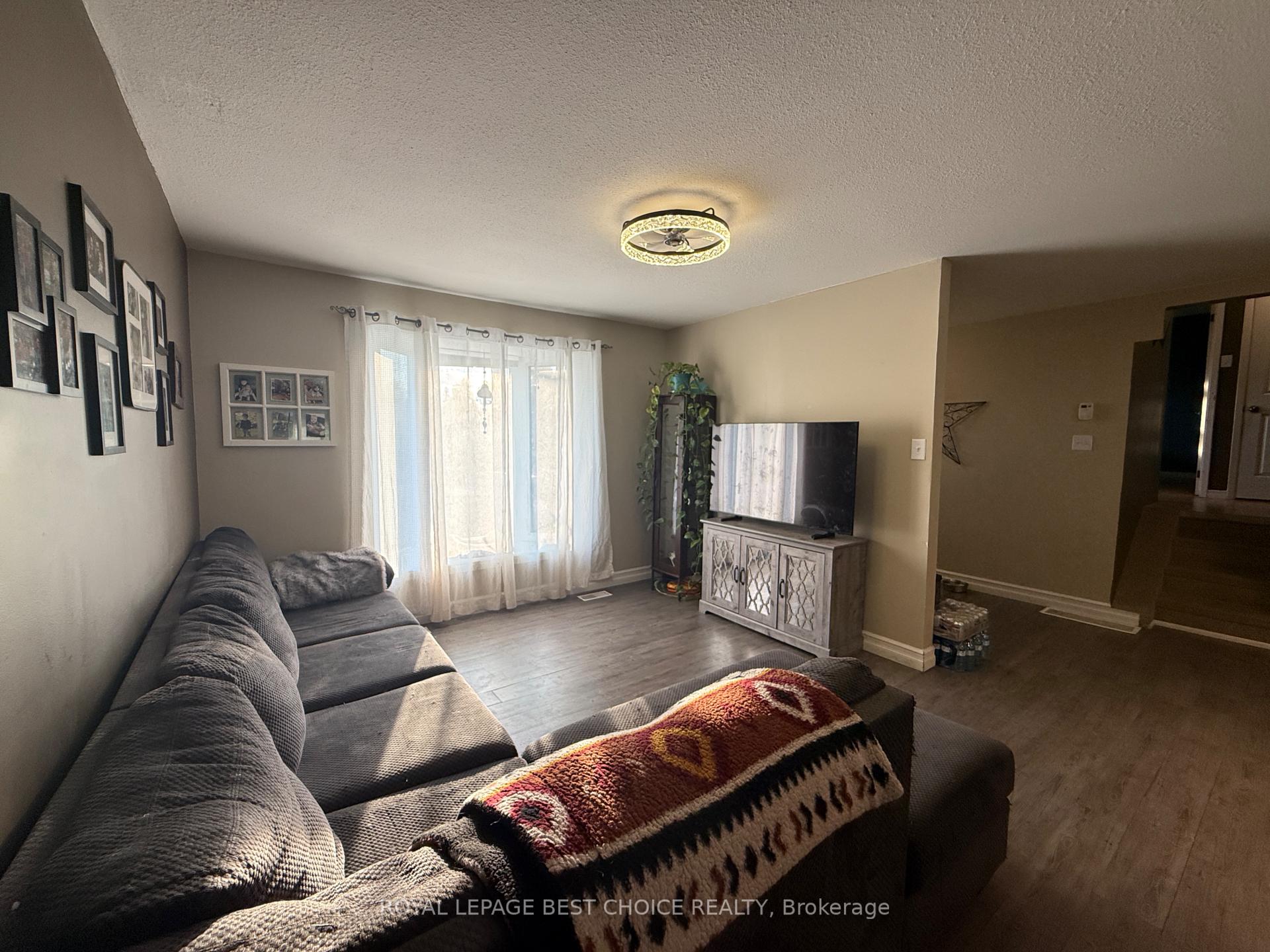 Photo 13 of 166 Carter Boulevard, Temiskaming Shores, Haileybury — HOMEH