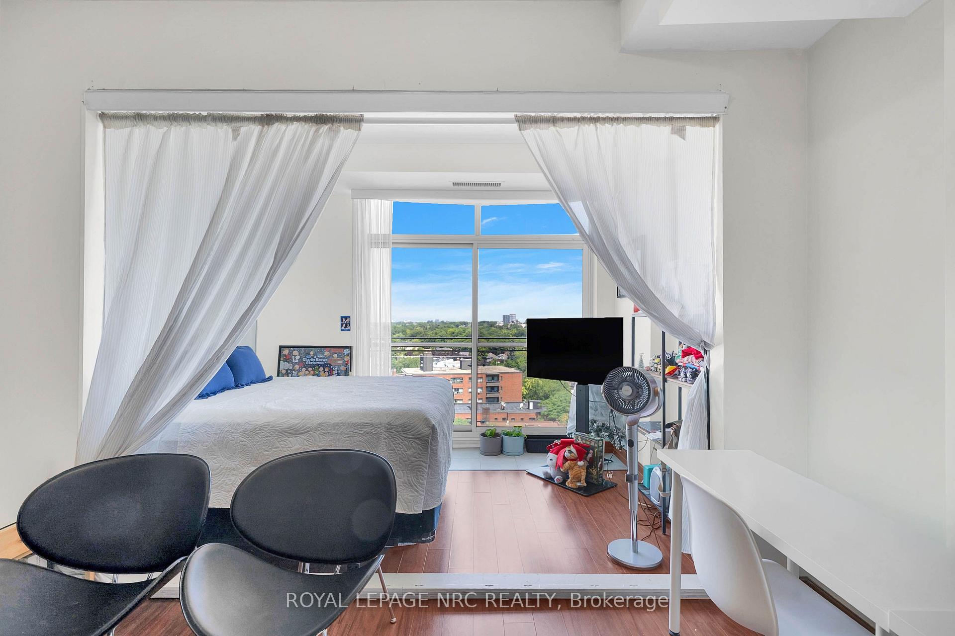 Photo 18 of Unit PH 6, 15 Maplewood Avenue, Toronto, Humewood-Cedarvale — HOMEH