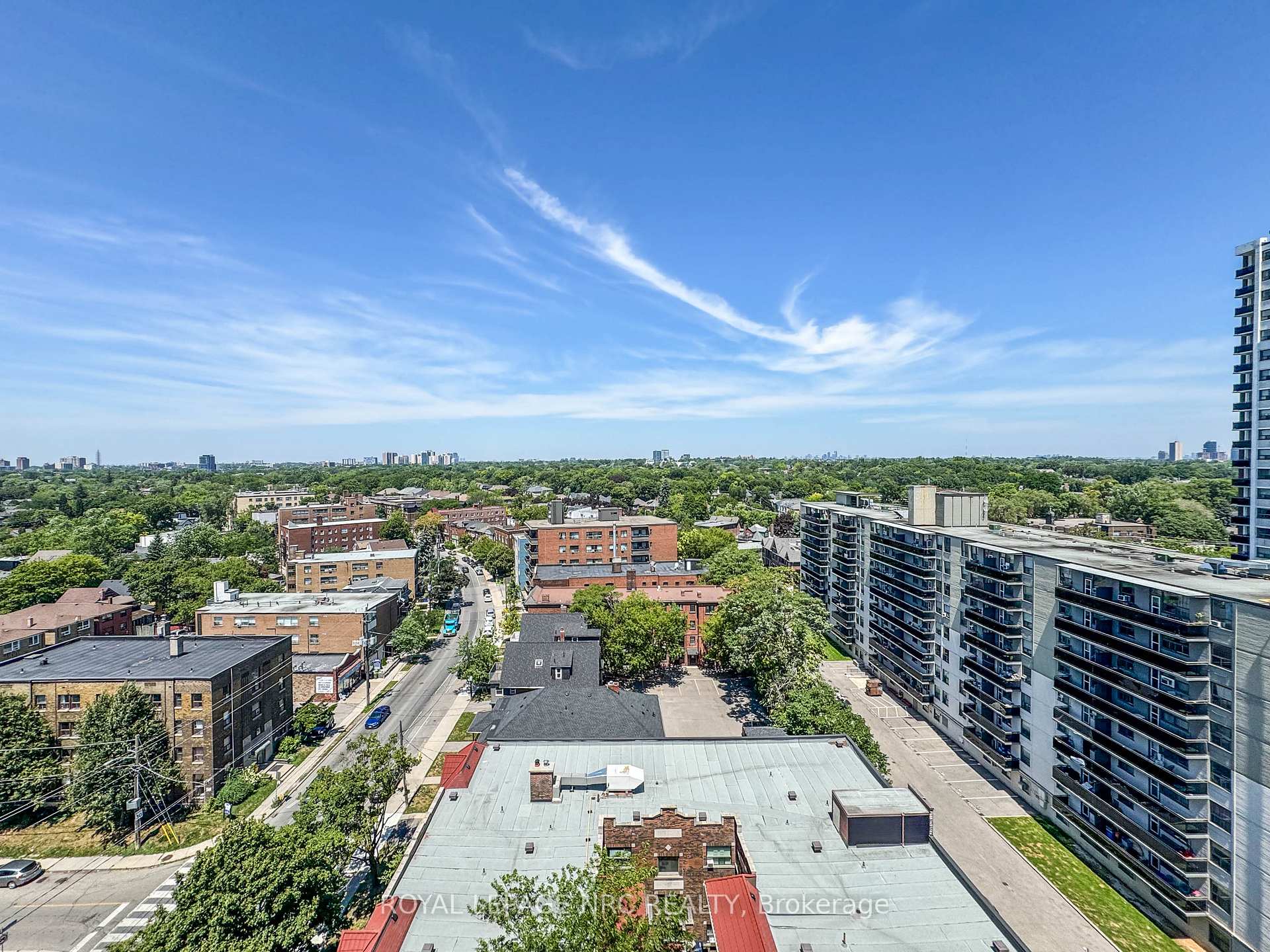 Photo 26 of Unit PH 6, 15 Maplewood Avenue, Toronto, Humewood-Cedarvale — HOMEH