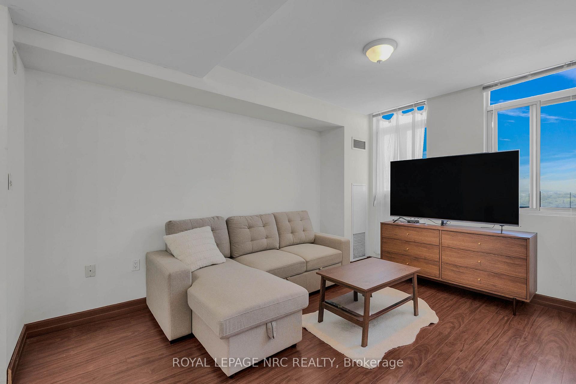 Photo 28 of Unit PH 6, 15 Maplewood Avenue, Toronto, Humewood-Cedarvale — HOMEH