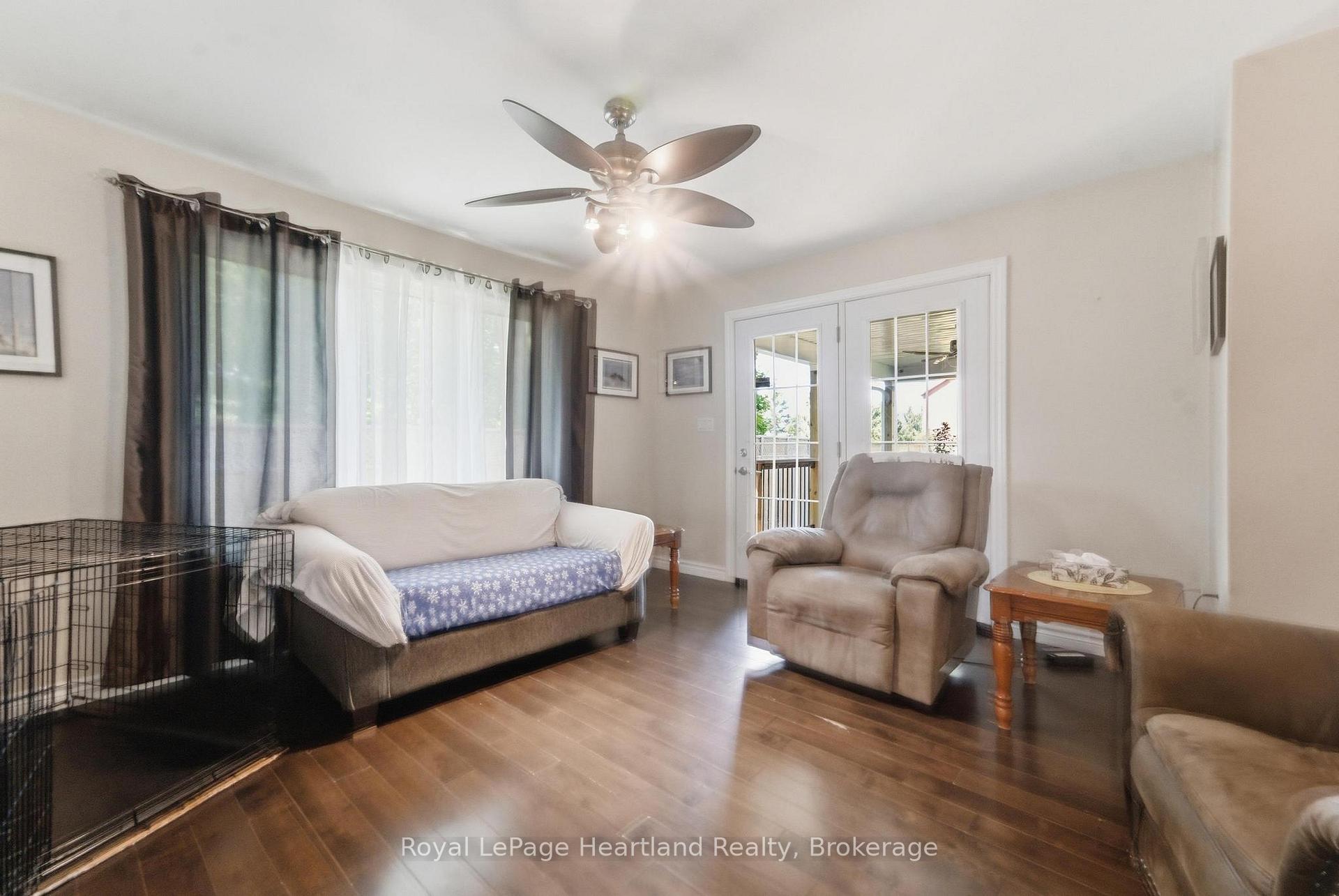 Photo 12 of 62 Victoria Boulevard, Huron East, Vanastra — HOMEH