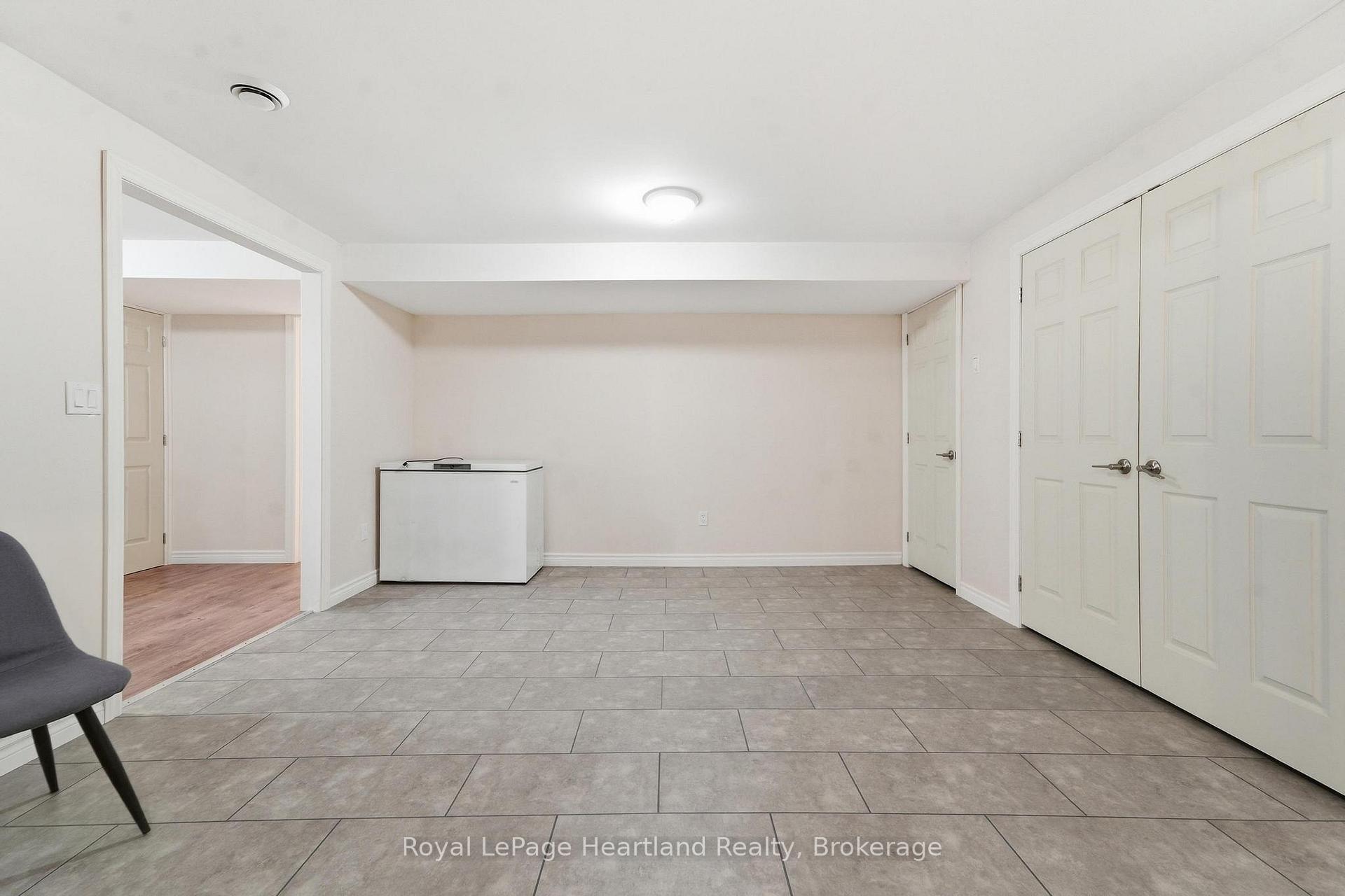 Photo 30 of 62 Victoria Boulevard, Huron East, Vanastra — HOMEH