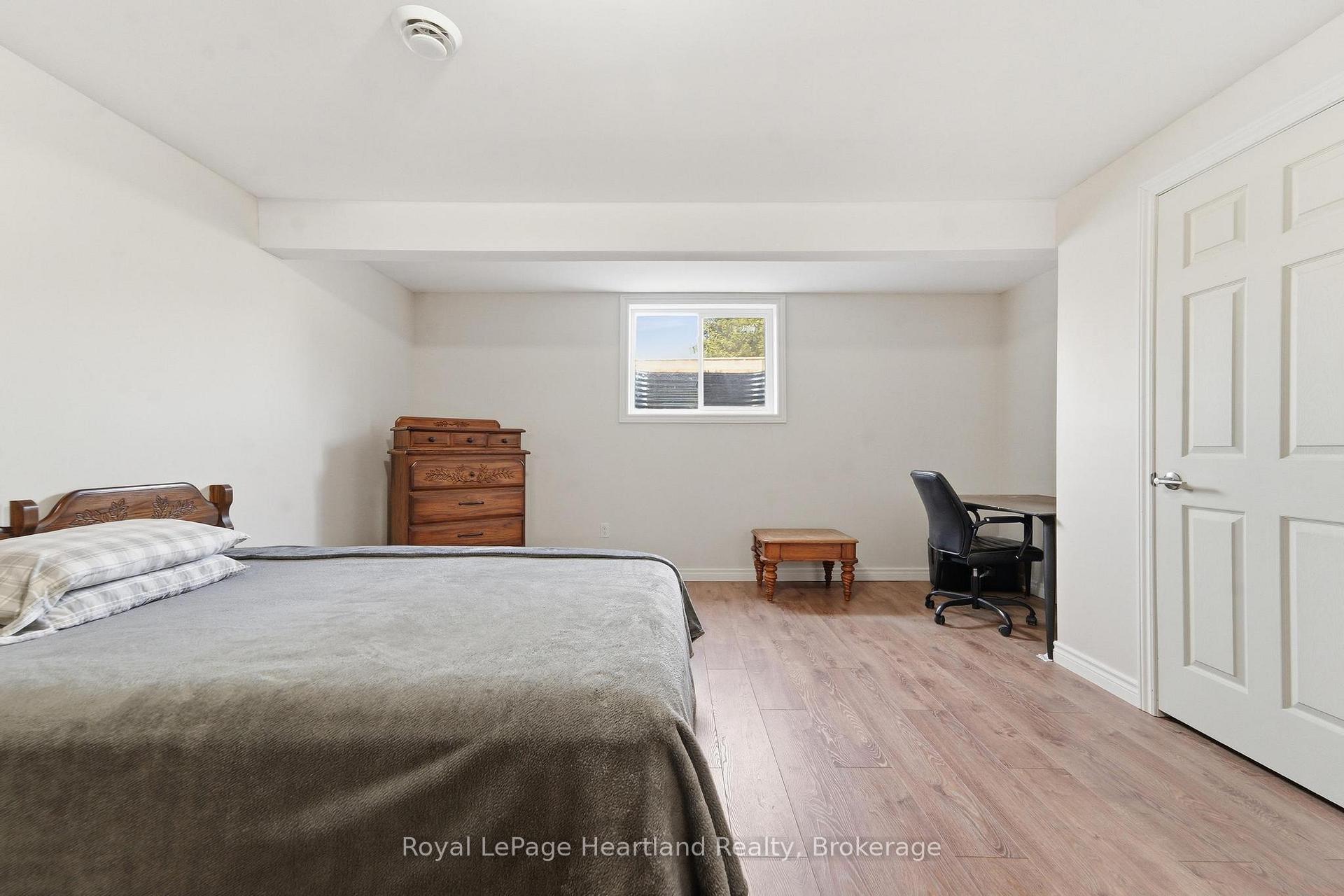 Photo 37 of 62 Victoria Boulevard, Huron East, Vanastra — HOMEH