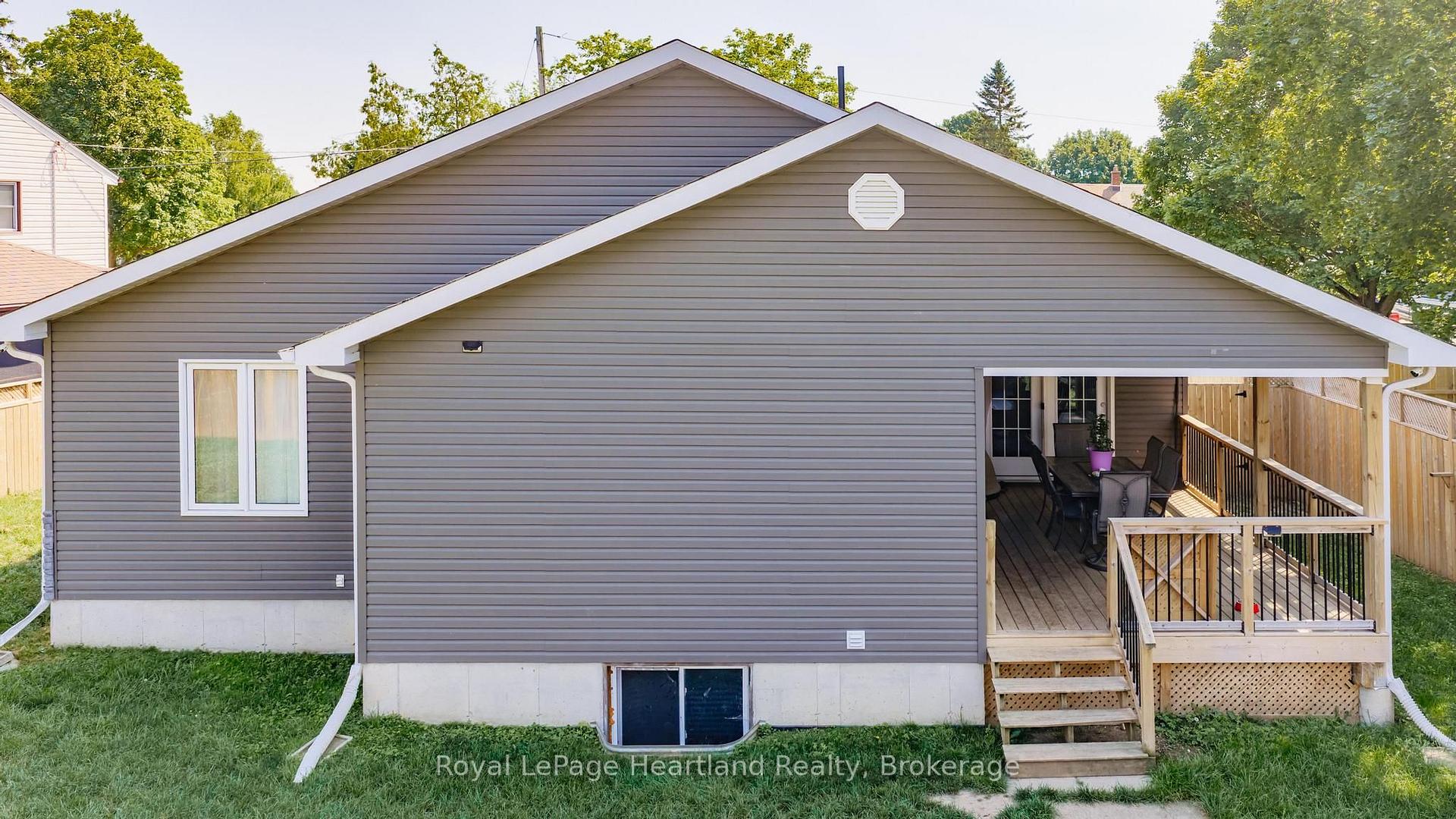 Photo 45 of 62 Victoria Boulevard, Huron East, Vanastra — HOMEH