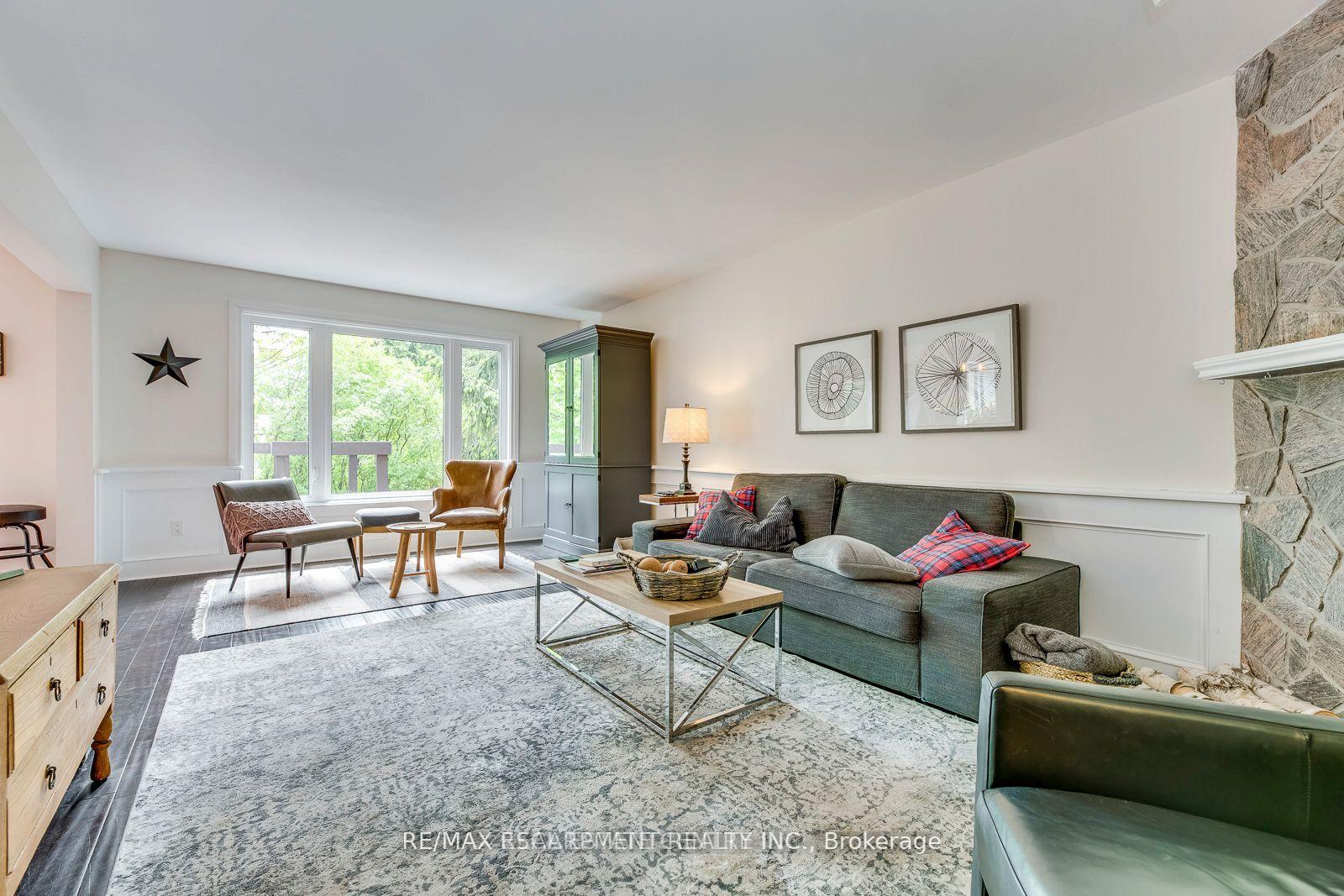 Photo 9 of 1239 White Lane, Oakville, Glen Abbey — HOMEH
