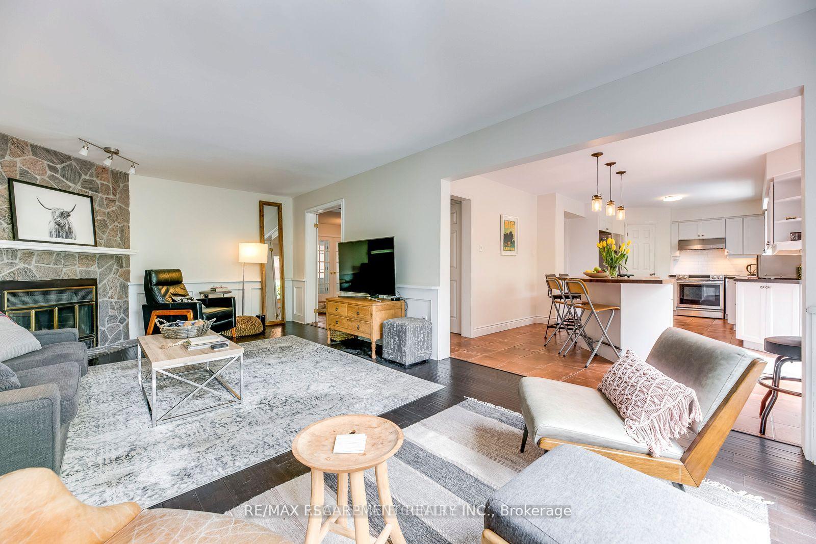 Photo 12 of 1239 White Lane, Oakville, Glen Abbey — HOMEH