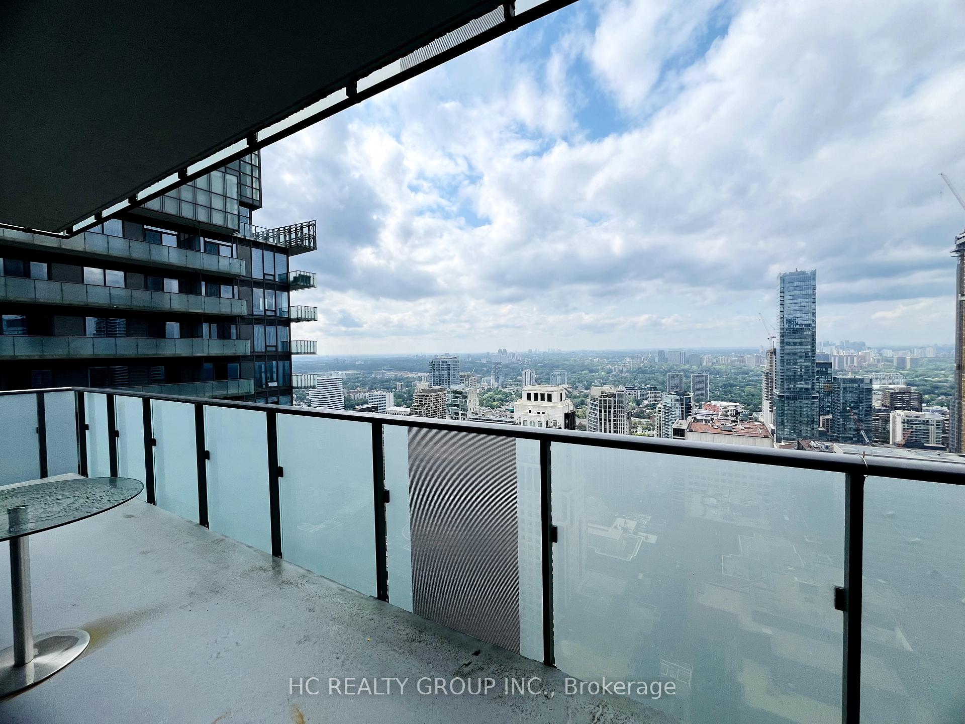 Photo 12 of Unit 4406, 1080 Bay Street, Toronto, Bay Street Corridor — HOMEH