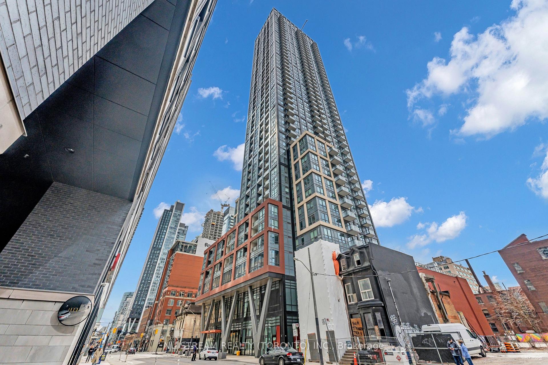Photo 5 of Unit 2206, 108 Peter Street, Toronto, Waterfront Communities — HOMEH