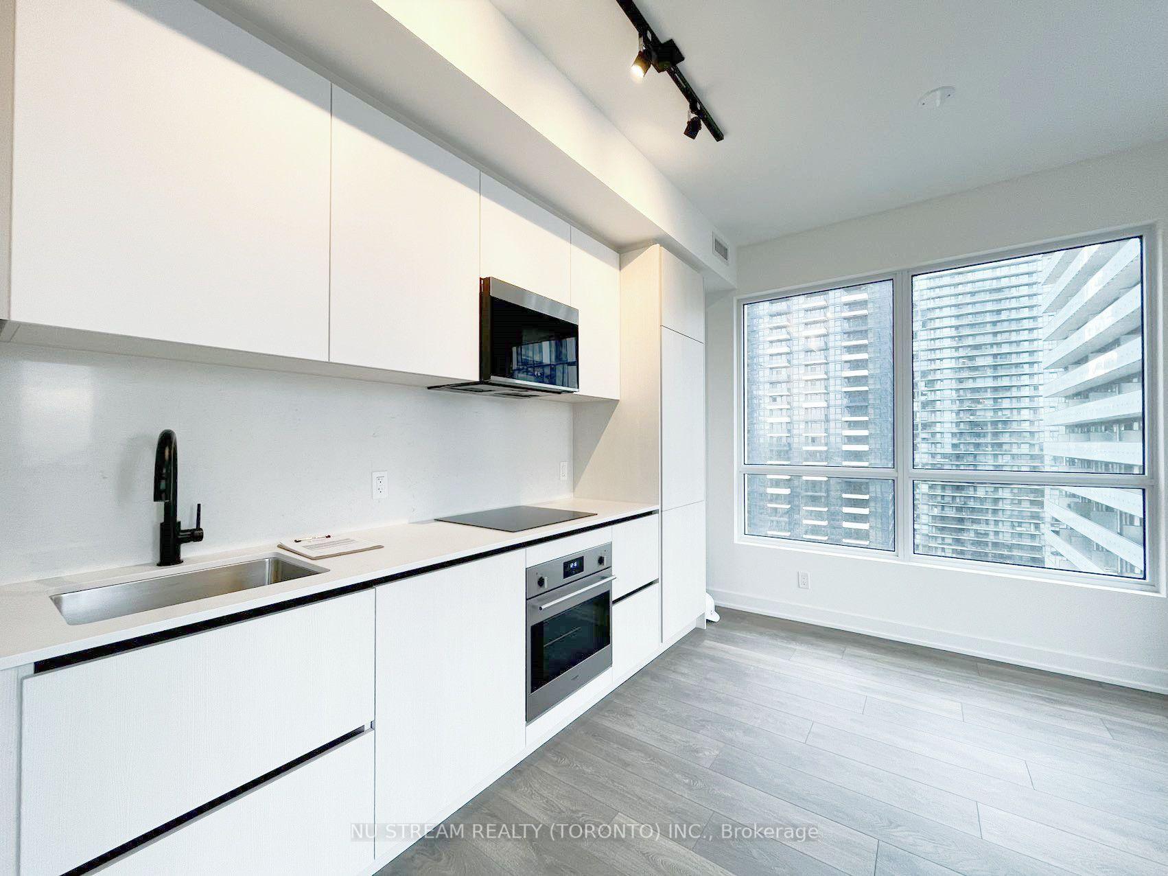 Photo 8 of Unit 2206, 108 Peter Street, Toronto, Waterfront Communities — HOMEH