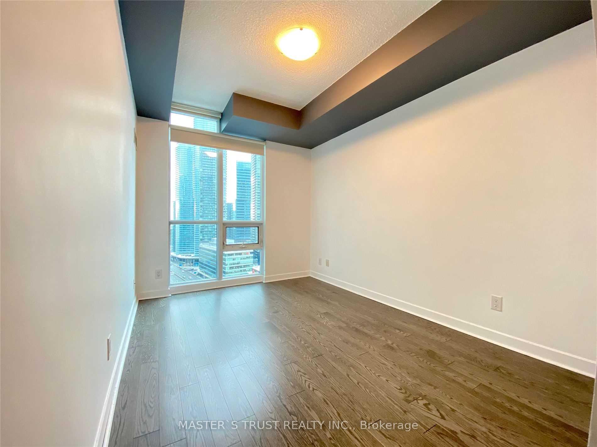 Photo 16 of Unit 3211, 18 Harbour Street, Toronto, Waterfront Communities — HOMEH