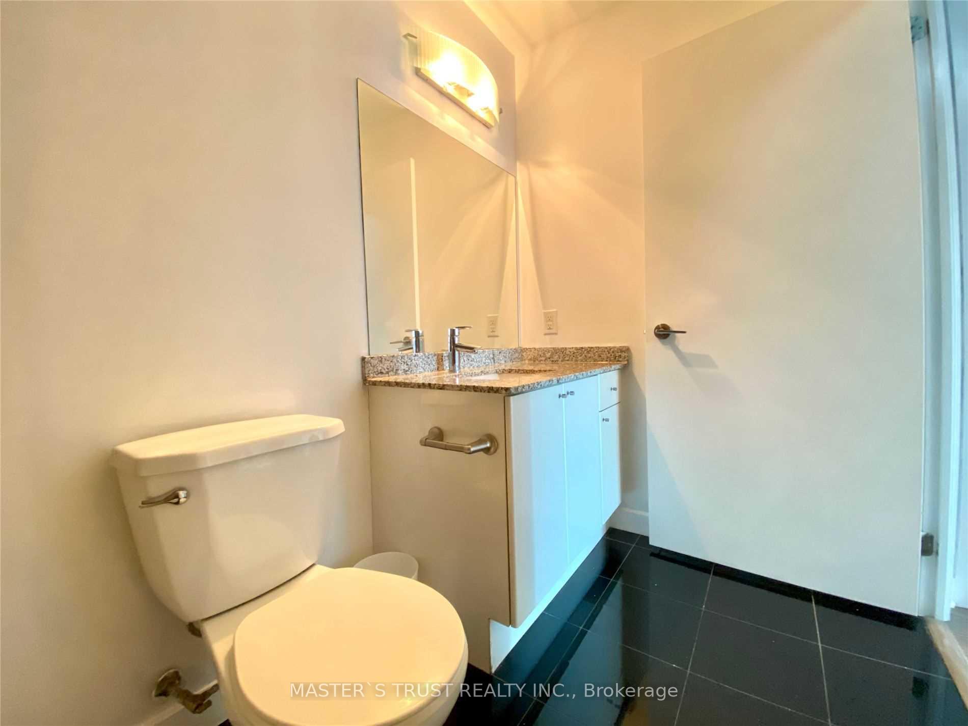 Photo 18 of Unit 3211, 18 Harbour Street, Toronto, Waterfront Communities — HOMEH