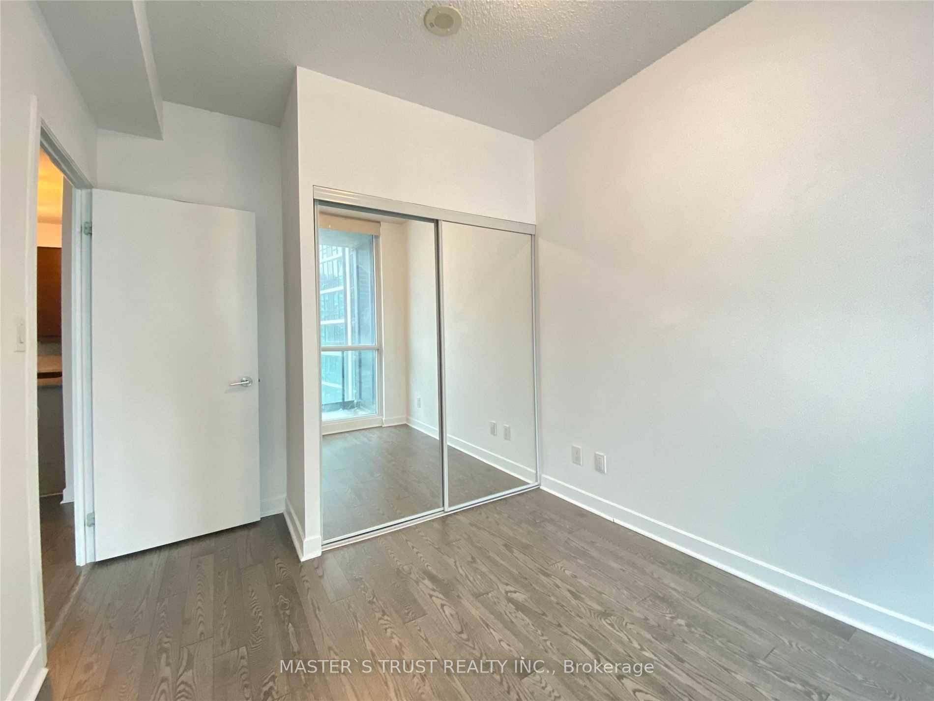 Photo 19 of Unit 3211, 18 Harbour Street, Toronto, Waterfront Communities — HOMEH