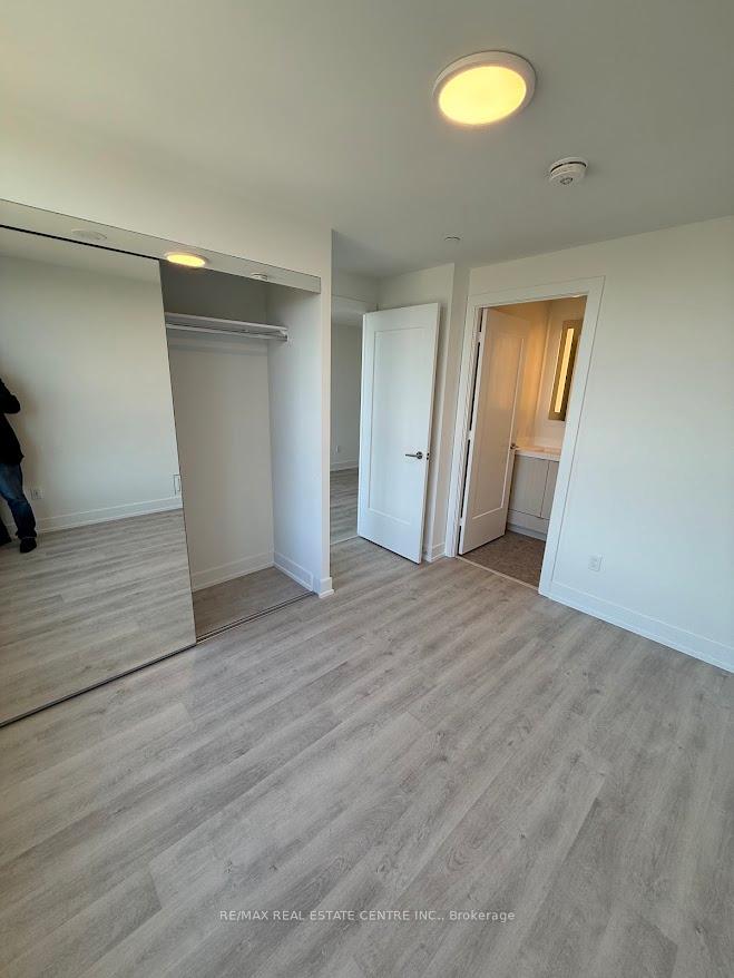 Photo 20 of Unit 2004, 60 Central Park Roadway Road, Etobicoke, Islington-City Centre West — HOMEH