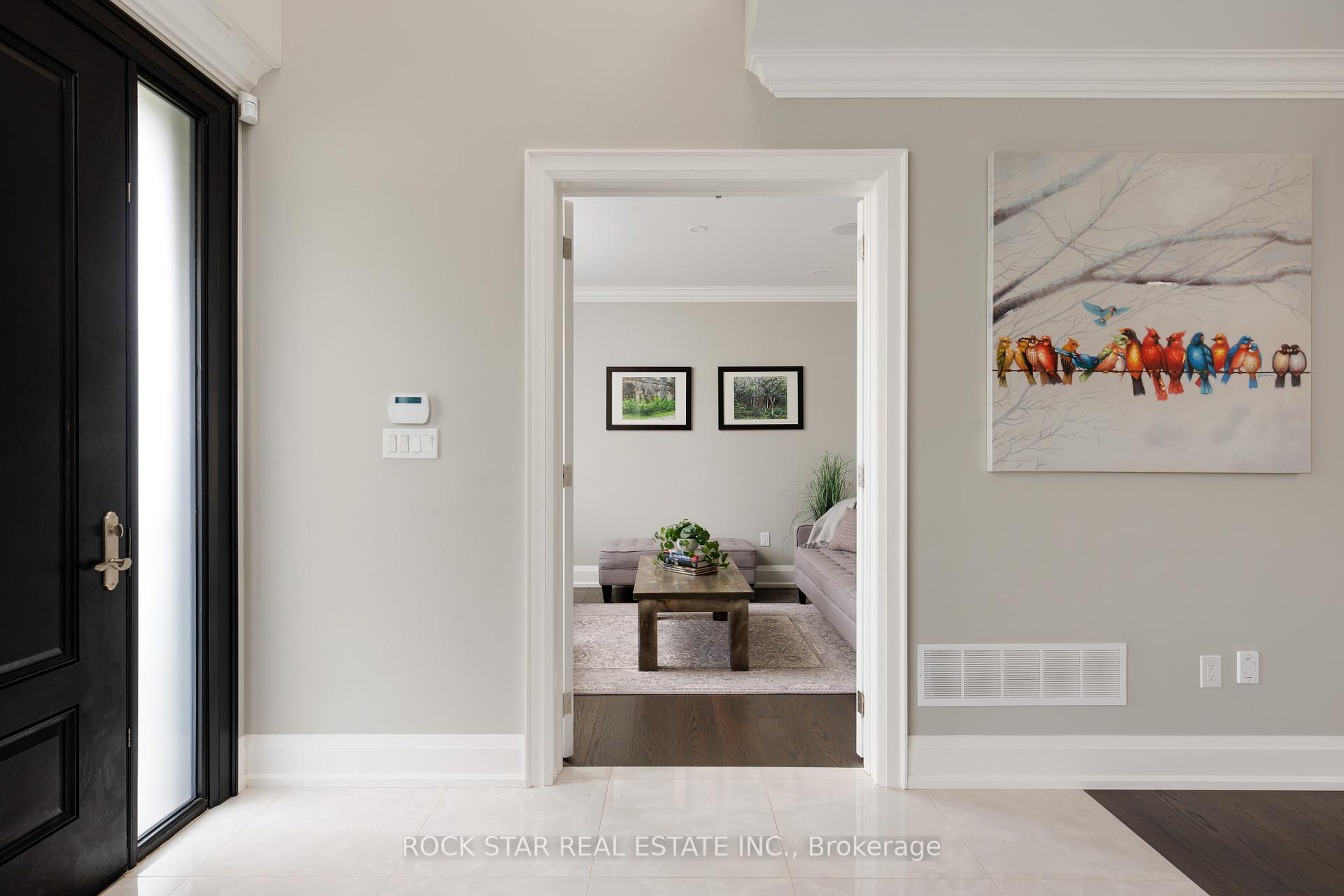 Photo 9 of 540 Weir Avenue, Oakville, West — HOMEH