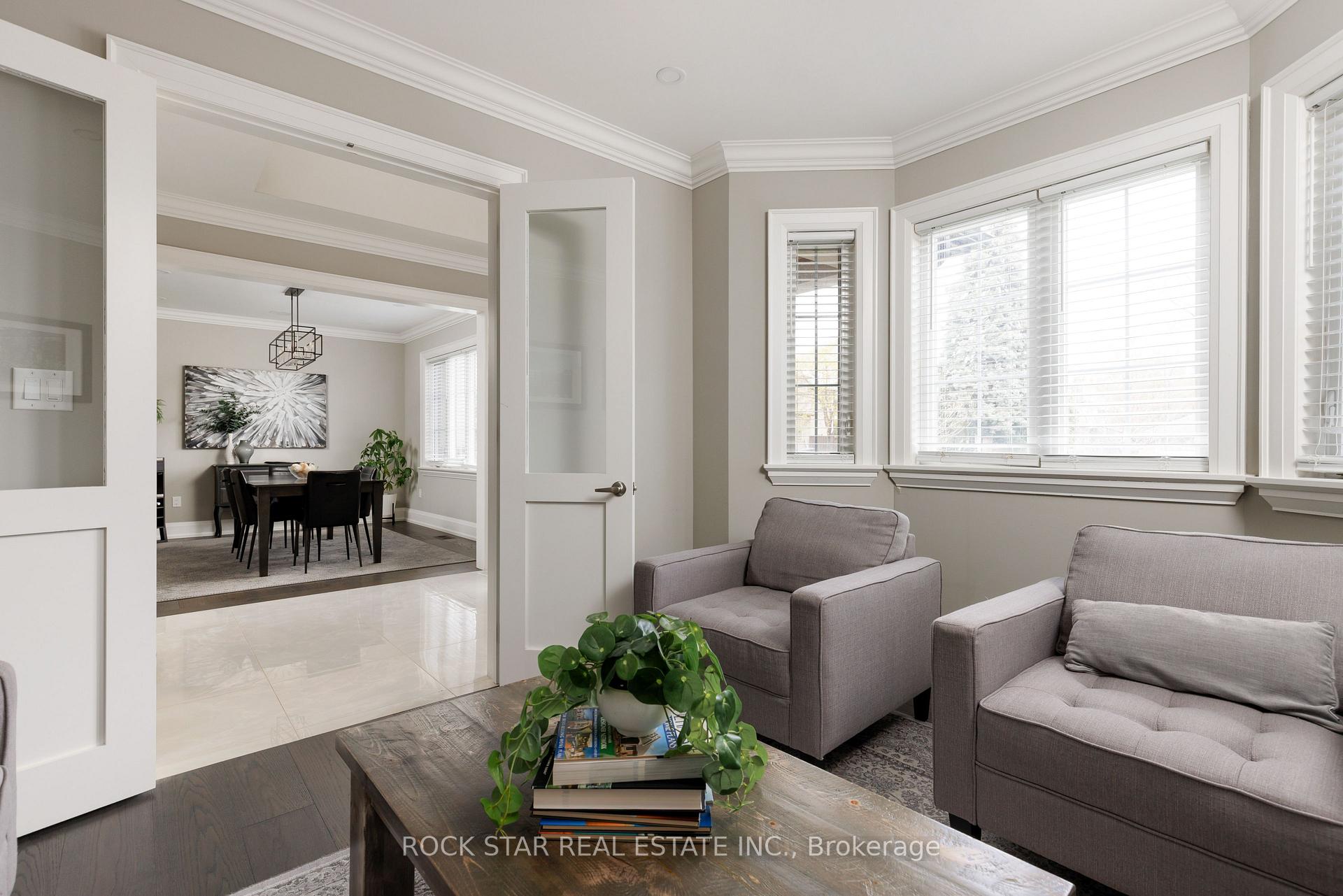 Photo 11 of 540 Weir Avenue, Oakville, West — HOMEH