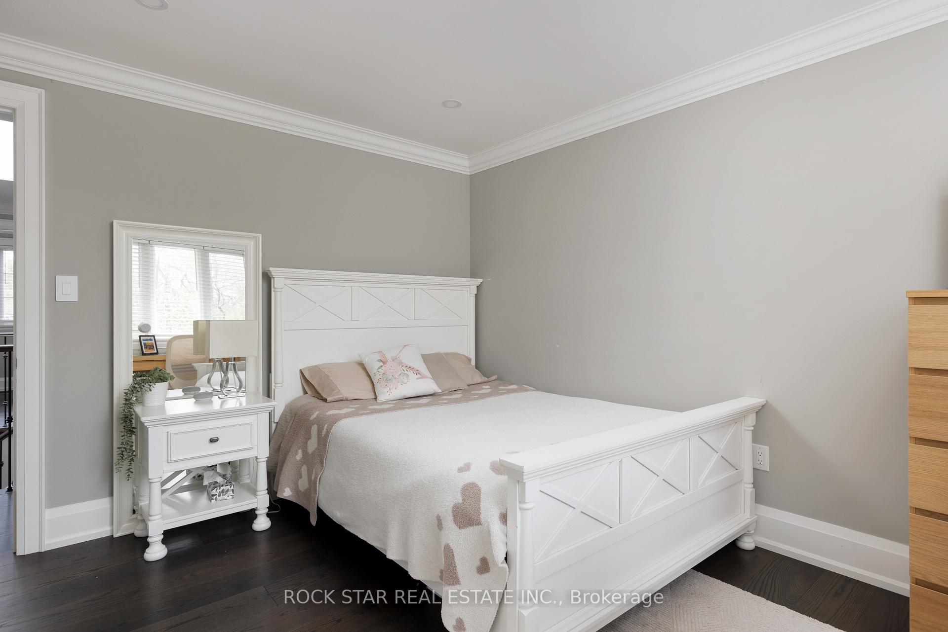 Photo 32 of 540 Weir Avenue, Oakville, West — HOMEH