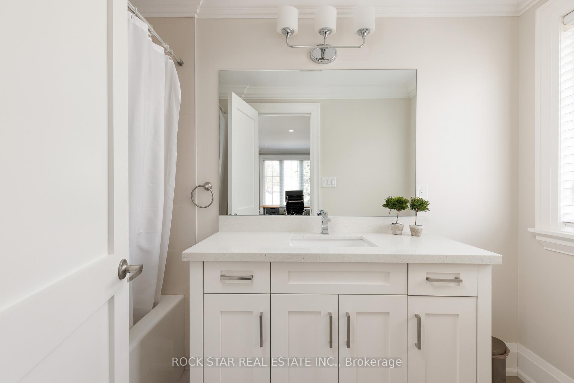 Photo 39 of 540 Weir Avenue, Oakville, West — HOMEH