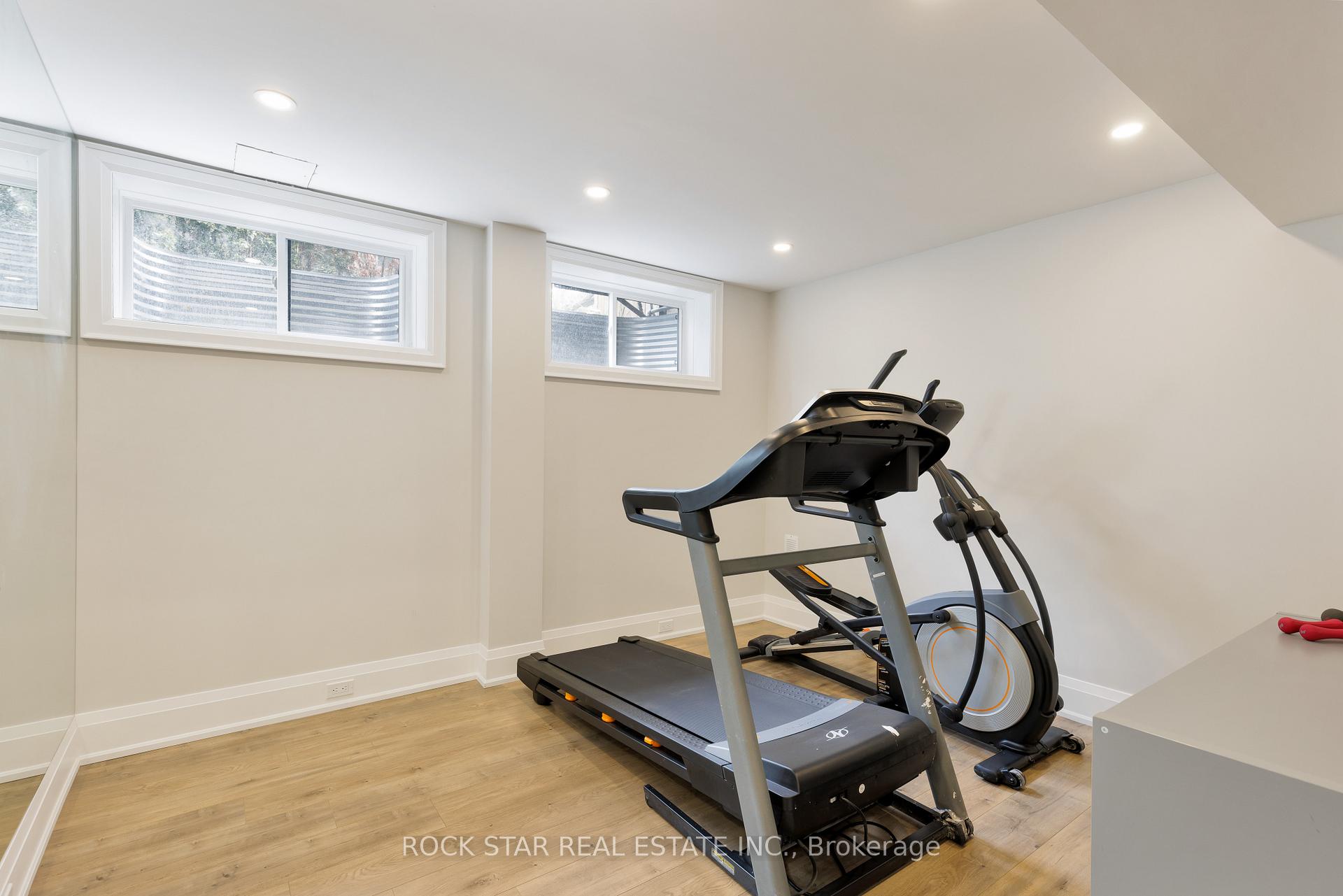 Photo 49 of 540 Weir Avenue, Oakville, West — HOMEH