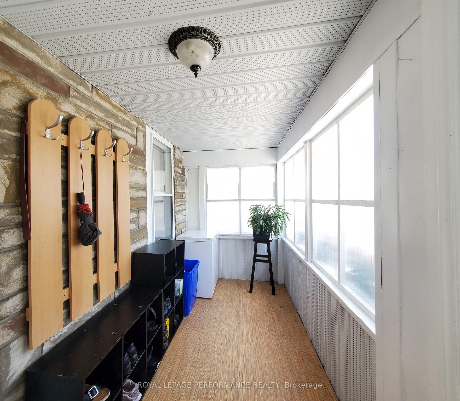 Photo 3 of 339 Louisa Street, Cornwall, Cornwall — HOMEH
