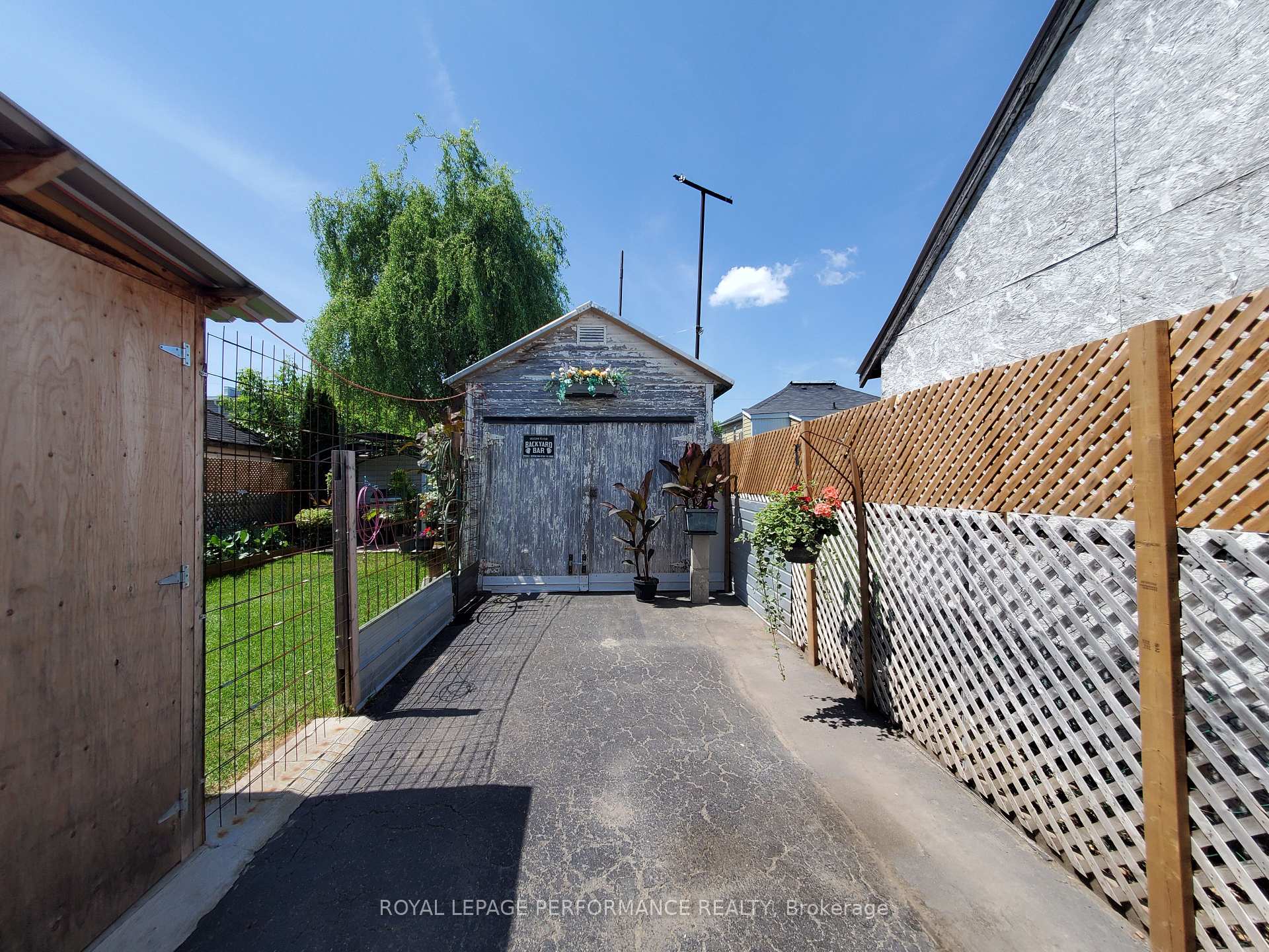 Photo 19 of 339 Louisa Street, Cornwall, Cornwall — HOMEH
