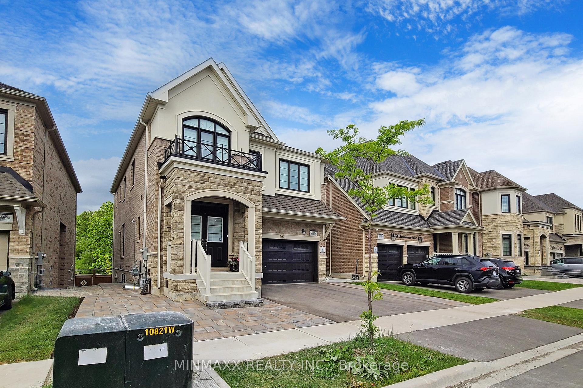 Front of 465 Thornborrow (2-Bed Bsmt Apt) Court