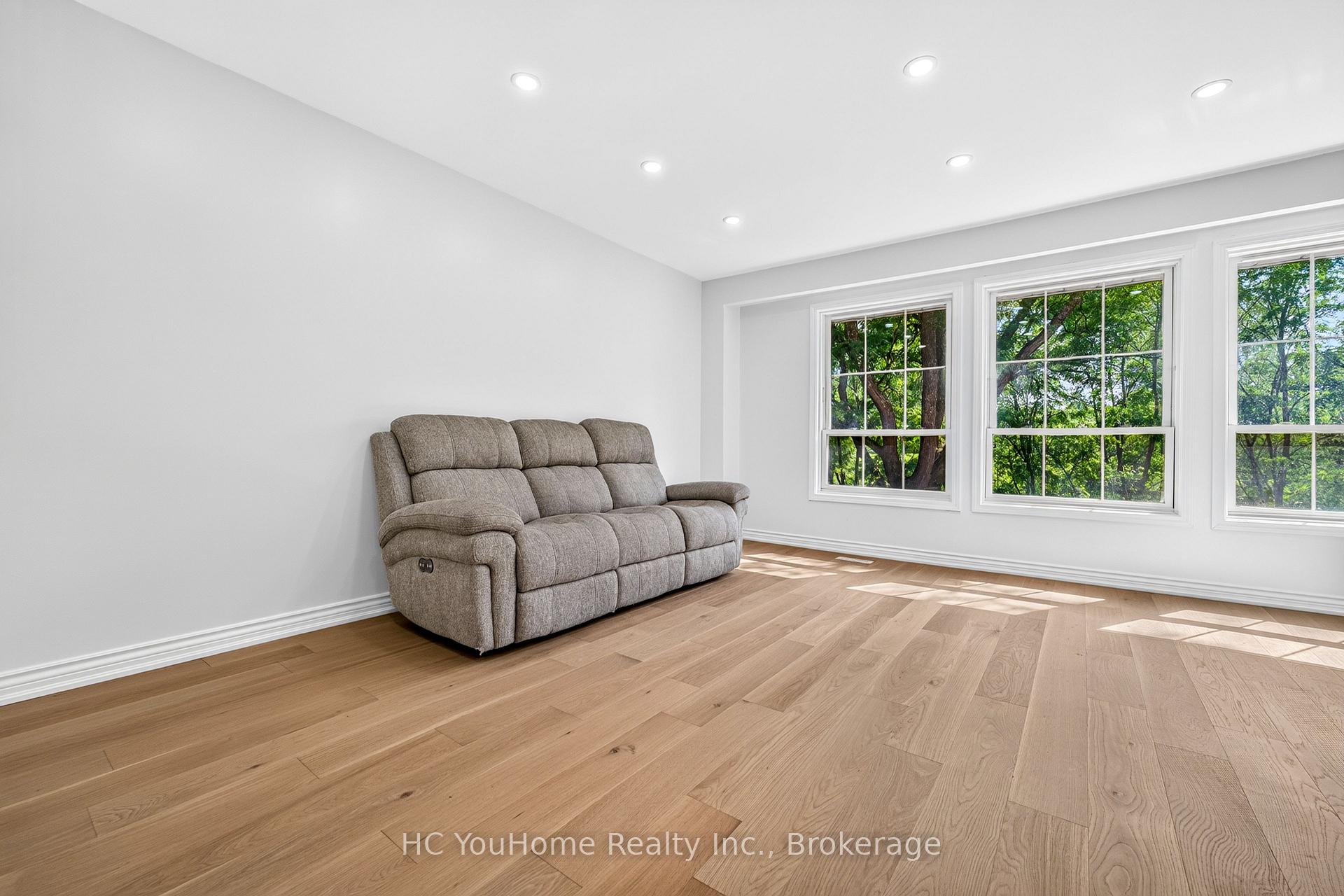 Photo 4 of Unit 32, 81 Brookmill Boulevard, Scarborough, L'Amoreaux — HOMEH