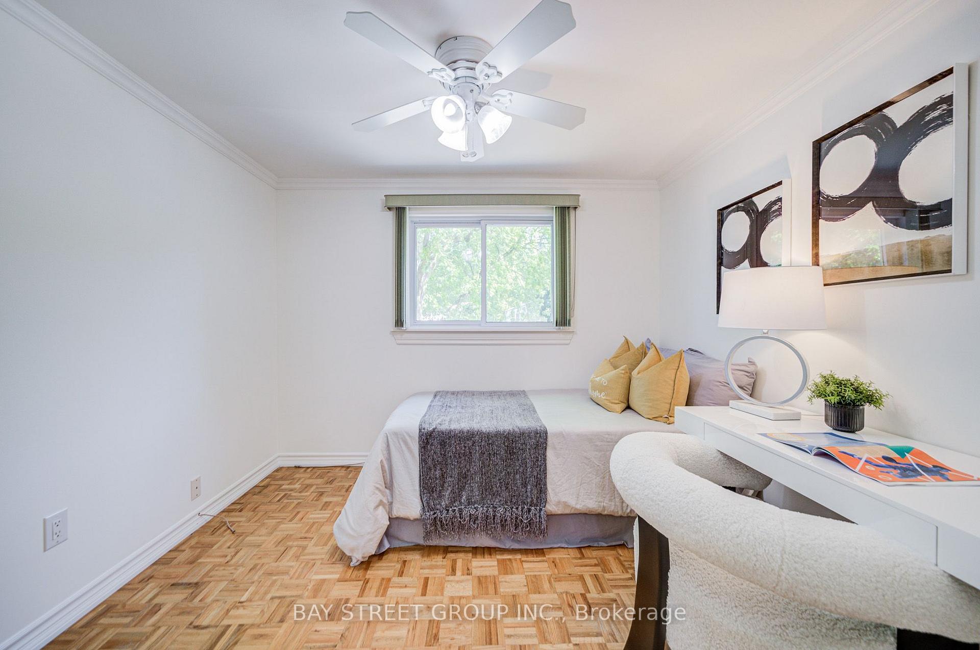 Photo 30 of 214 William Roe Boulevard, Newmarket, Central Newmarket — HOMEH