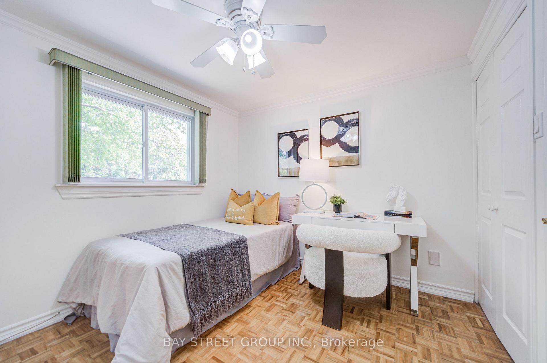 Photo 31 of 214 William Roe Boulevard, Newmarket, Central Newmarket — HOMEH