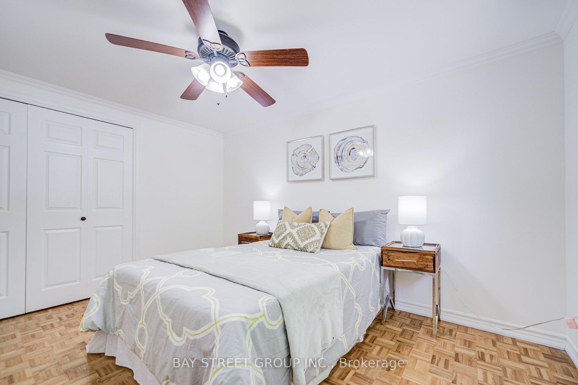 Photo 36 of 214 William Roe Boulevard, Newmarket, Central Newmarket — HOMEH