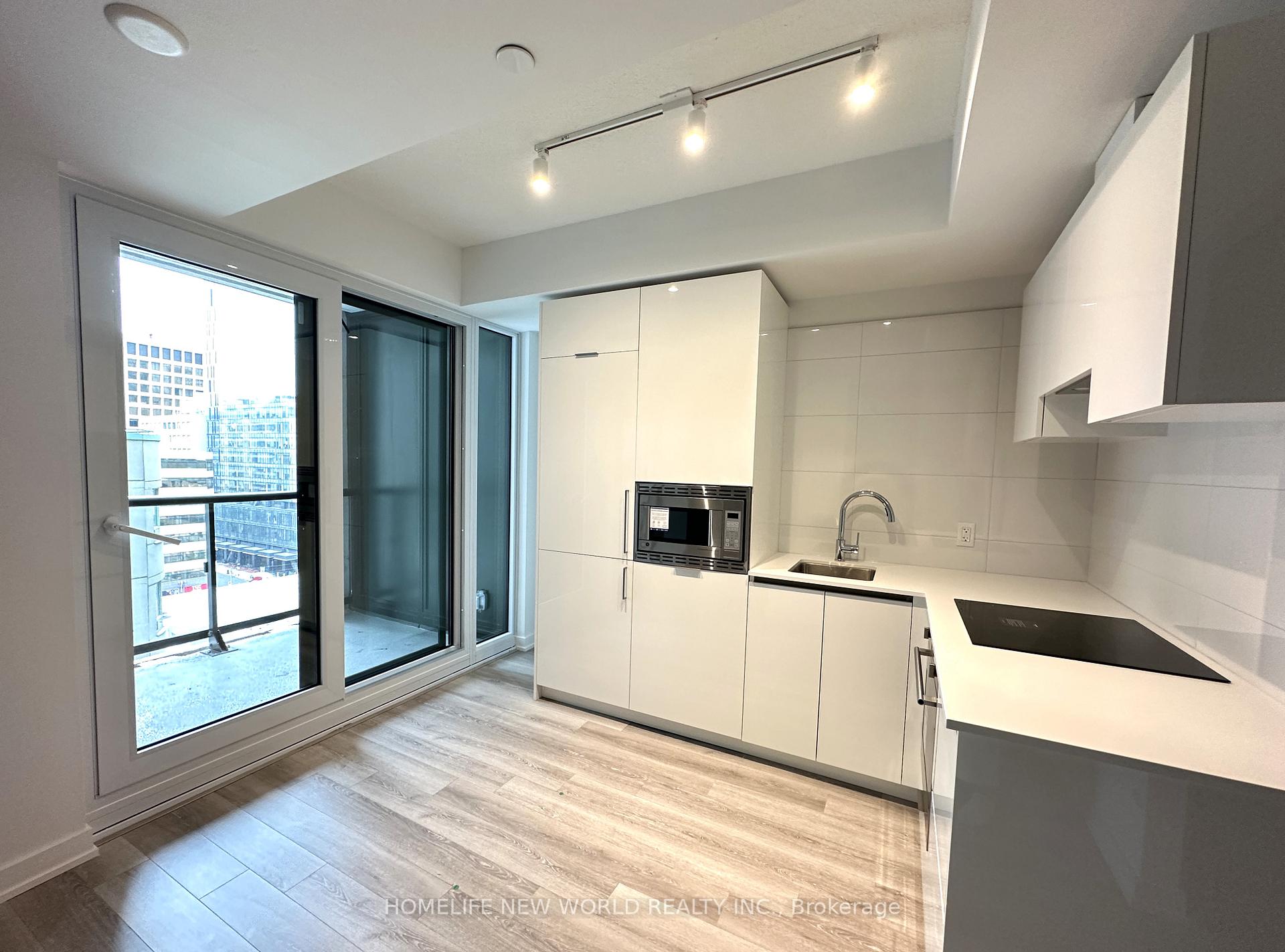 Photo 4 of Unit 916, 121 St Patrick Street, Toronto, Kensington-Chinatown — HOMEH