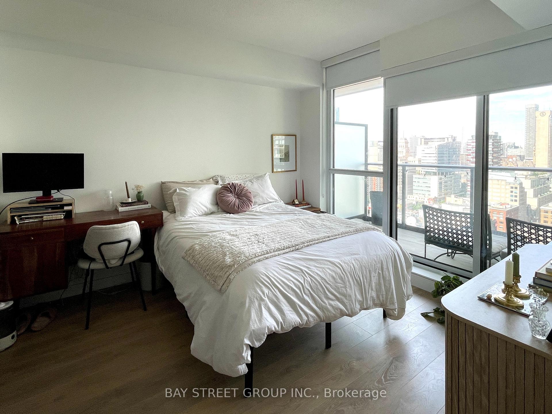 Photo 14 of Unit 2702, 38 Widmer Street, Toronto, Waterfront Communities — HOMEH