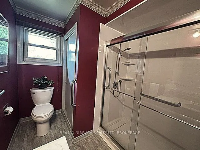 Photo 16 of 19 Ramlee Road, St. Catharines, Vine/Linwell — HOMEH