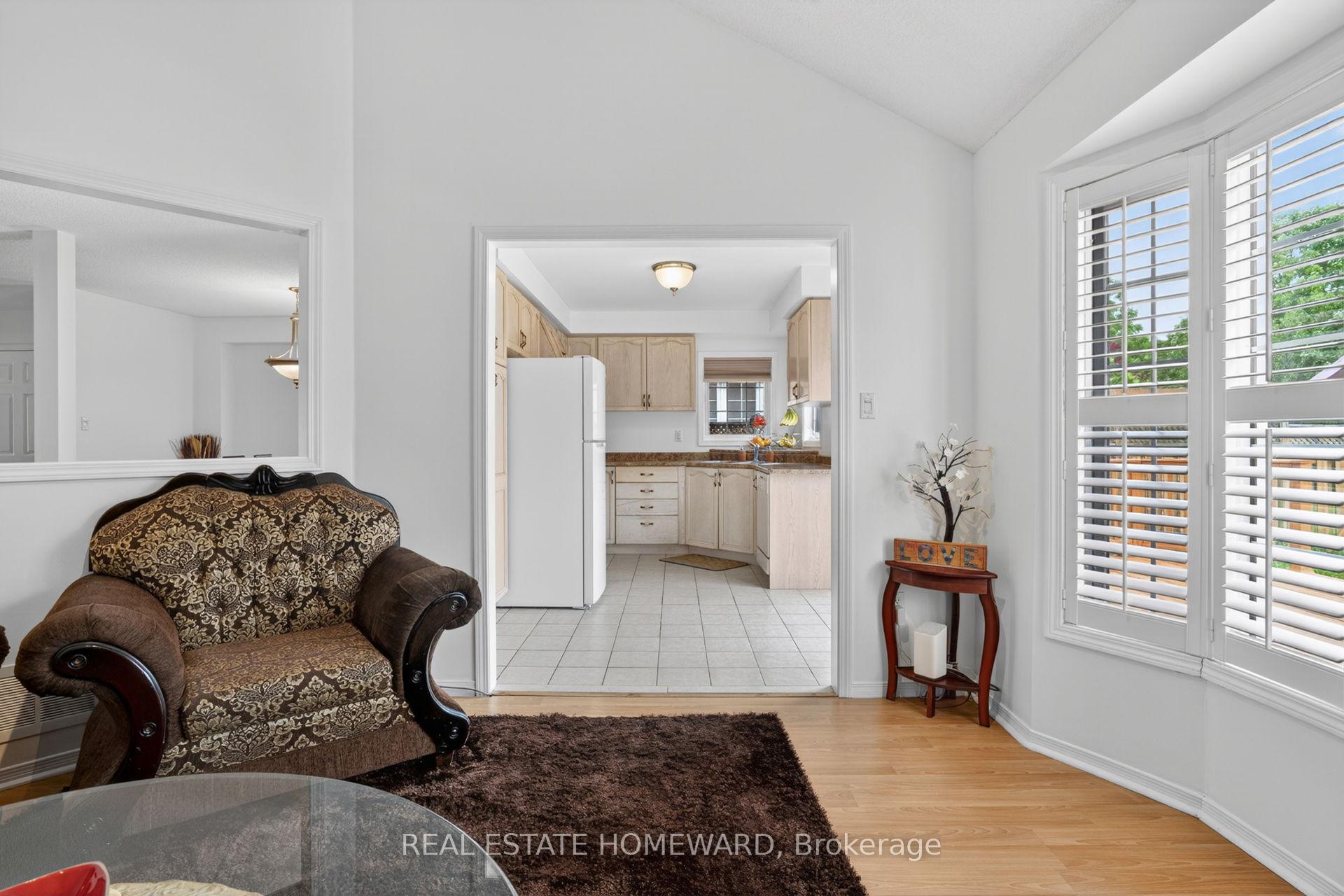 Photo 9 of 133 Tremount Street, Whitby, Brooklin — HOMEH