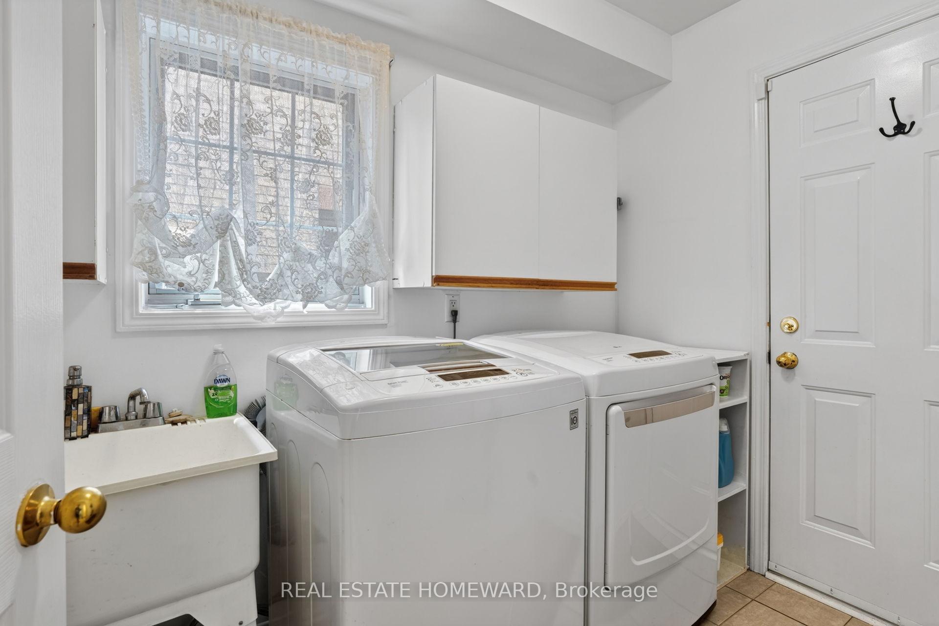 Photo 35 of 133 Tremount Street, Whitby, Brooklin — HOMEH