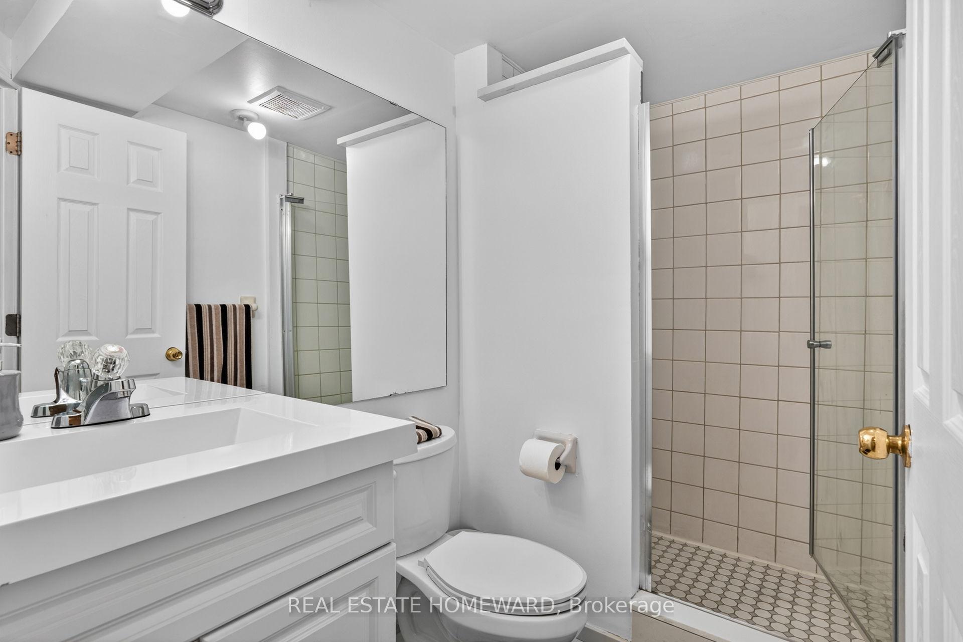 Photo 42 of 133 Tremount Street, Whitby, Brooklin — HOMEH