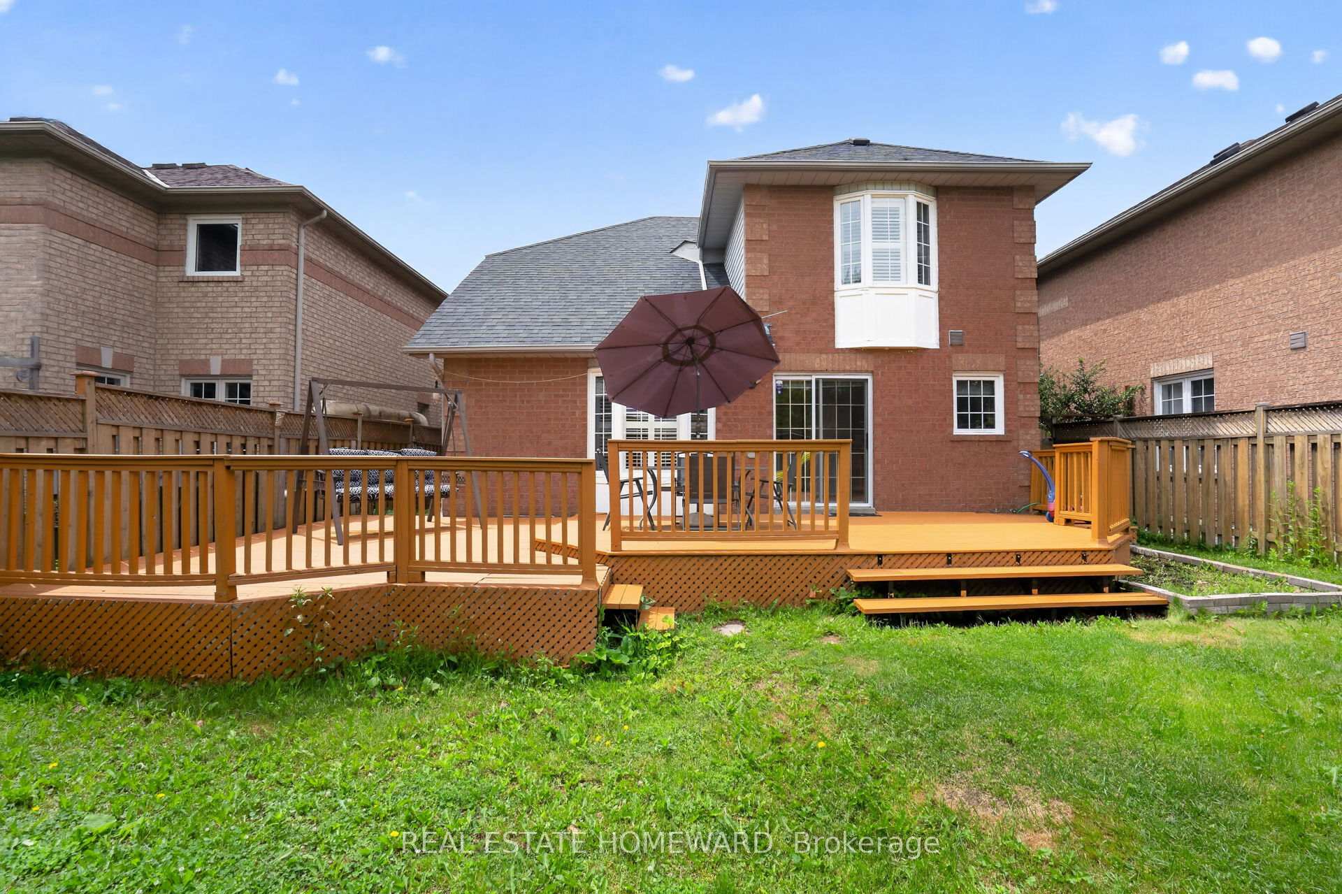 Photo 47 of 133 Tremount Street, Whitby, Brooklin — HOMEH