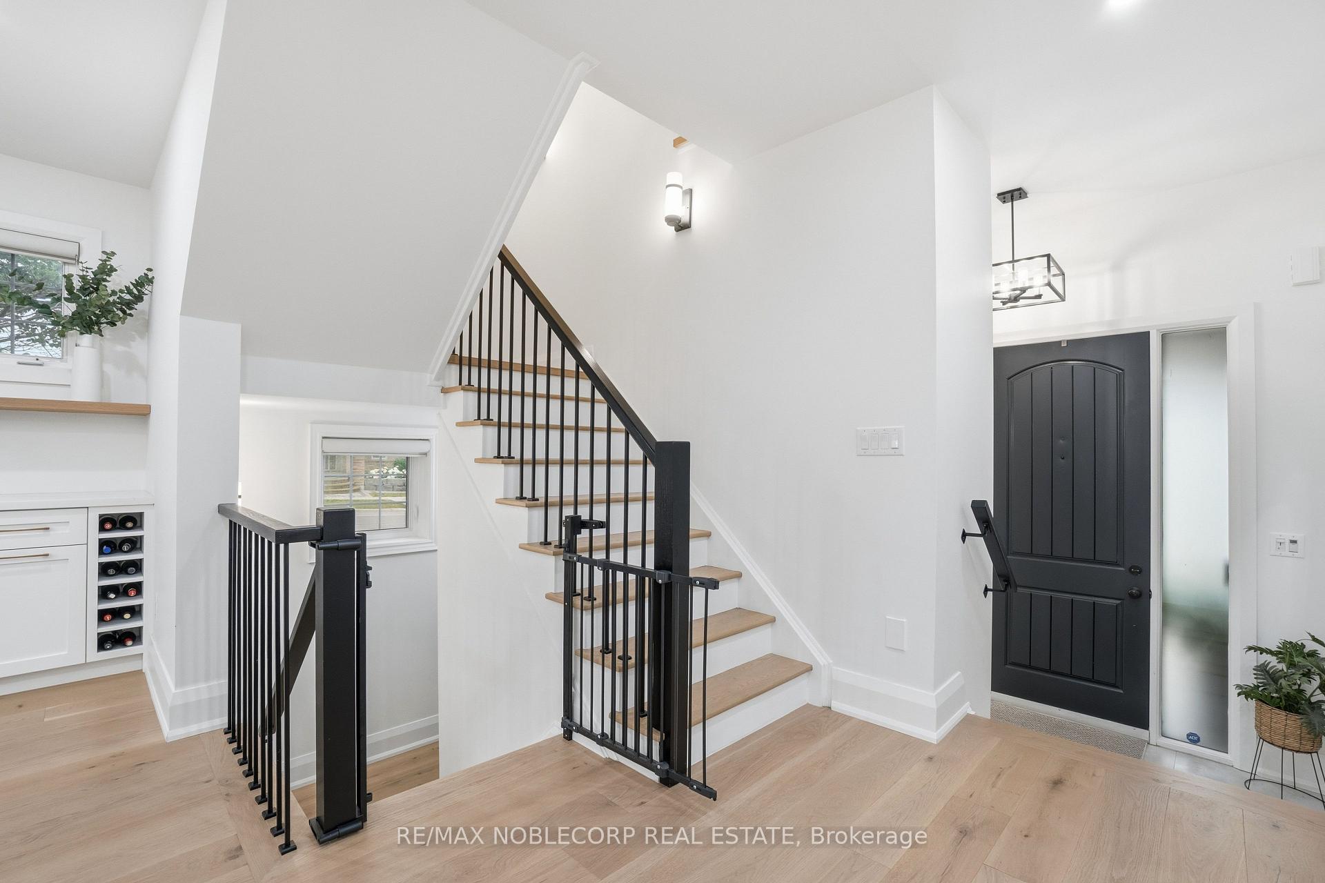 Photo 20 of 2 Glengordon Crescent, Markham, Devil's Elbow — HOMEH