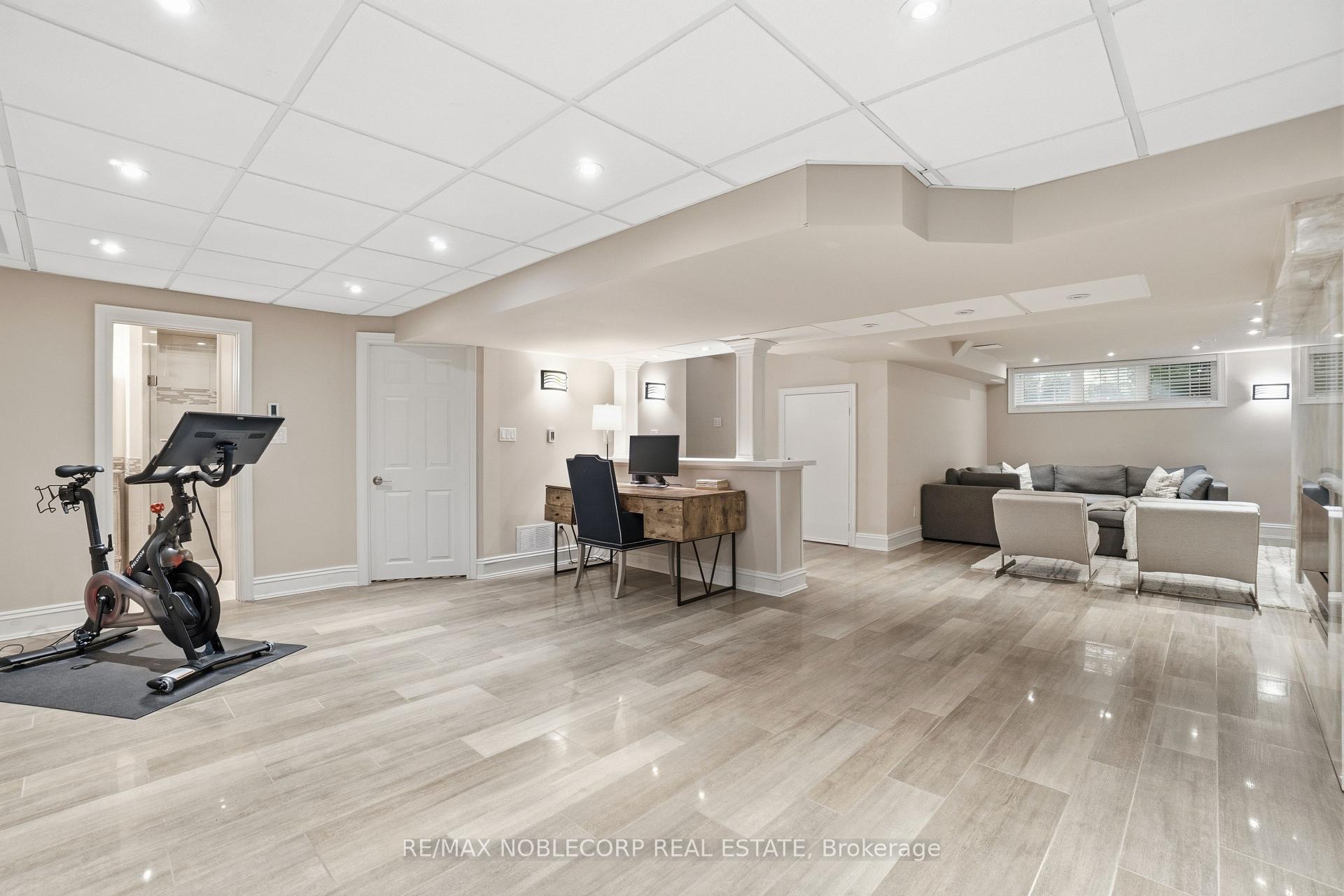 Photo 32 of 2 Glengordon Crescent, Markham, Devil's Elbow — HOMEH