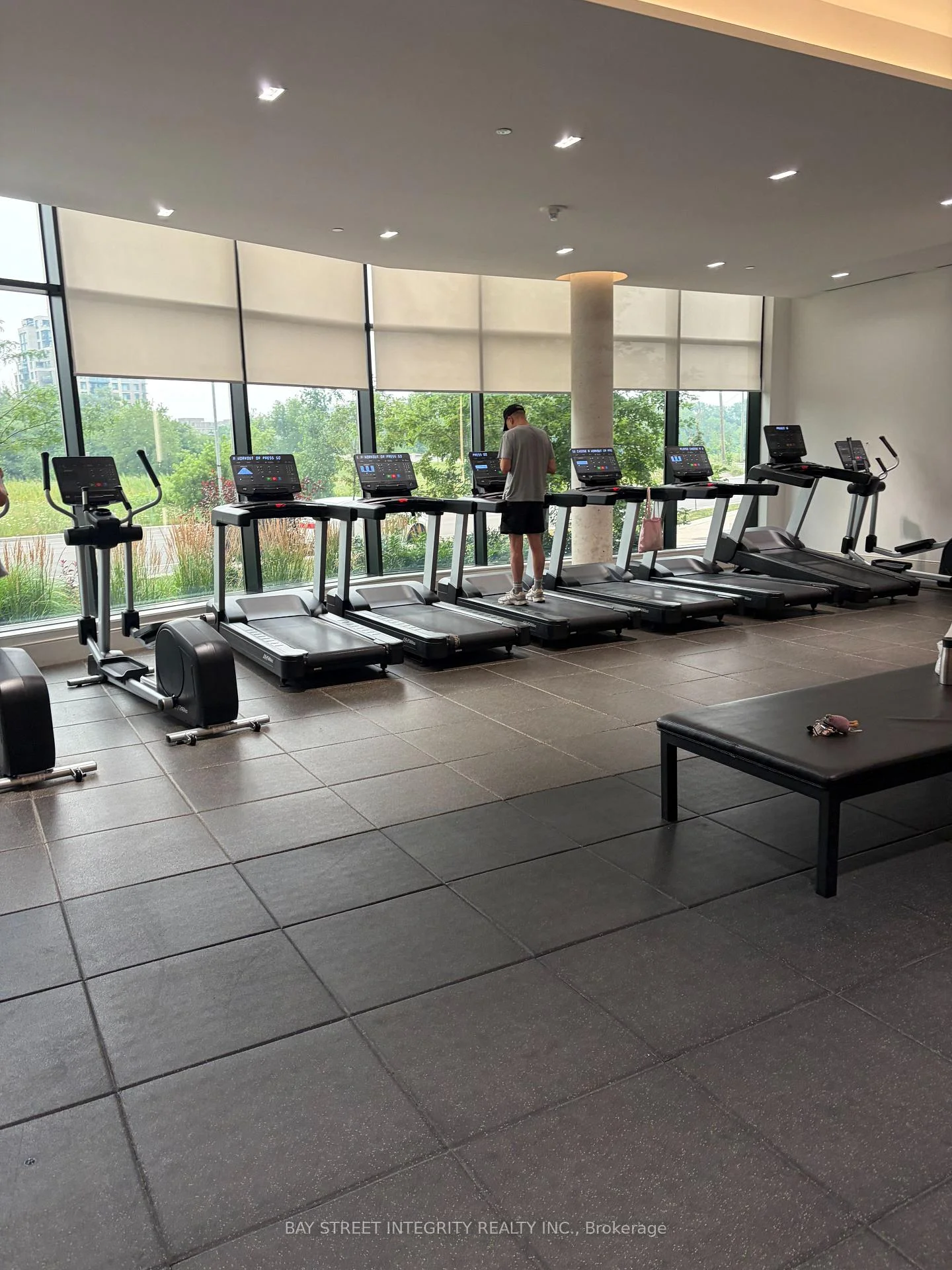 Photo 10 of Unit 4603, 8 Water Walk Drive, Markham, Unionville — HOMEH