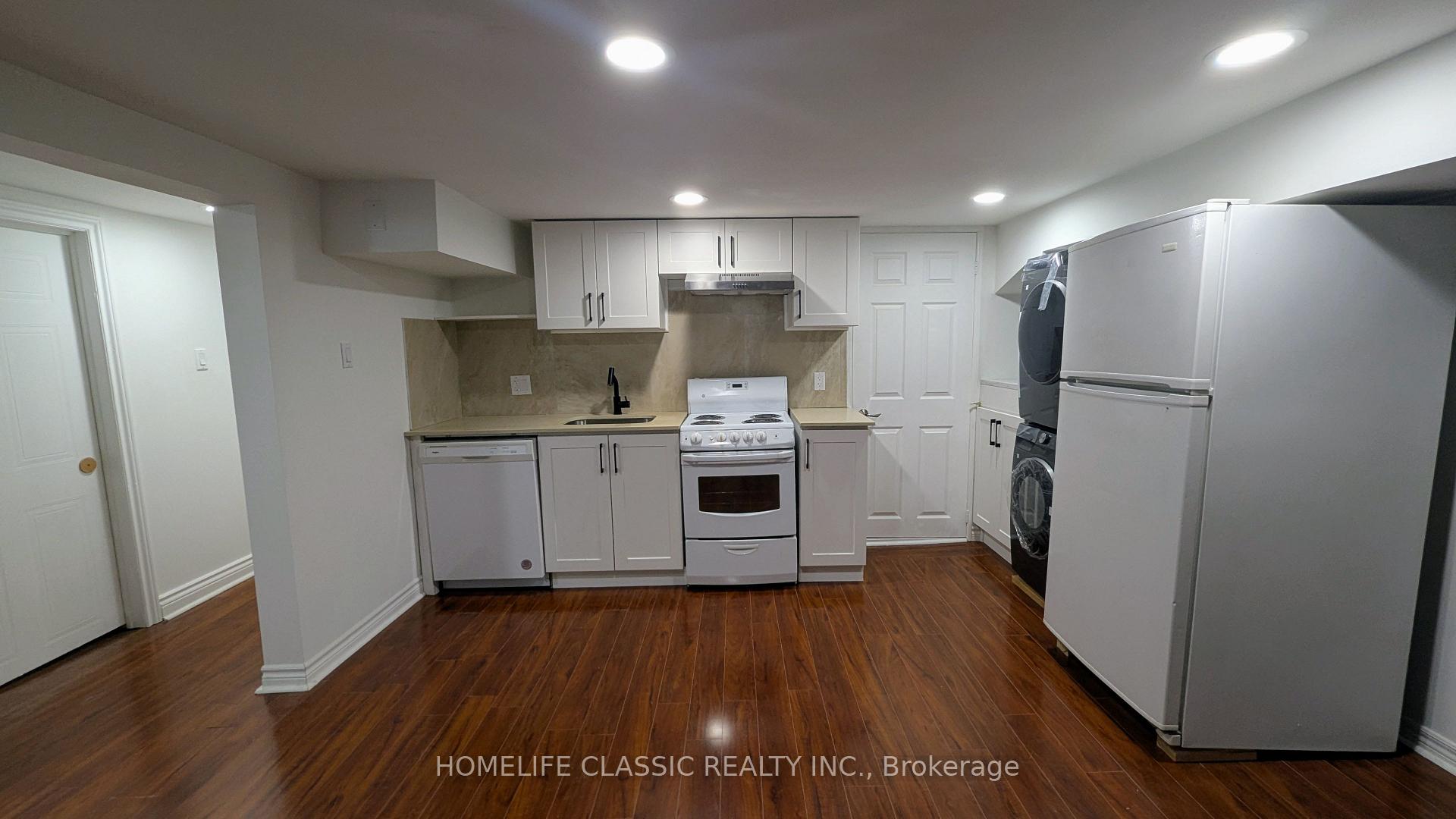 Photo 1 of 230 Alsace Road, Richmond Hill, Crosby — HOMEH