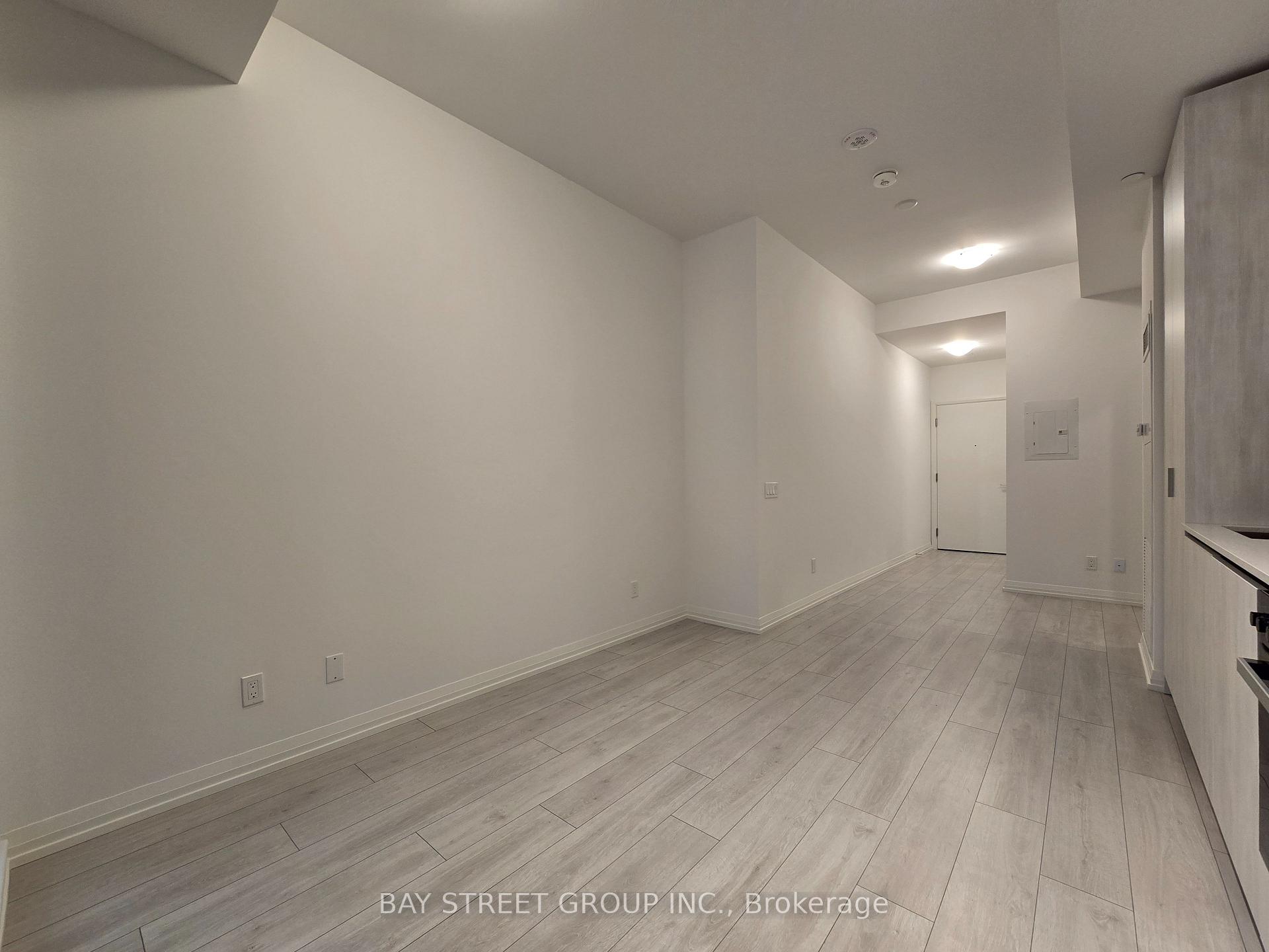 Photo 9 of Unit 802, 400 King Street W, Toronto, Waterfront Communities — HOMEH