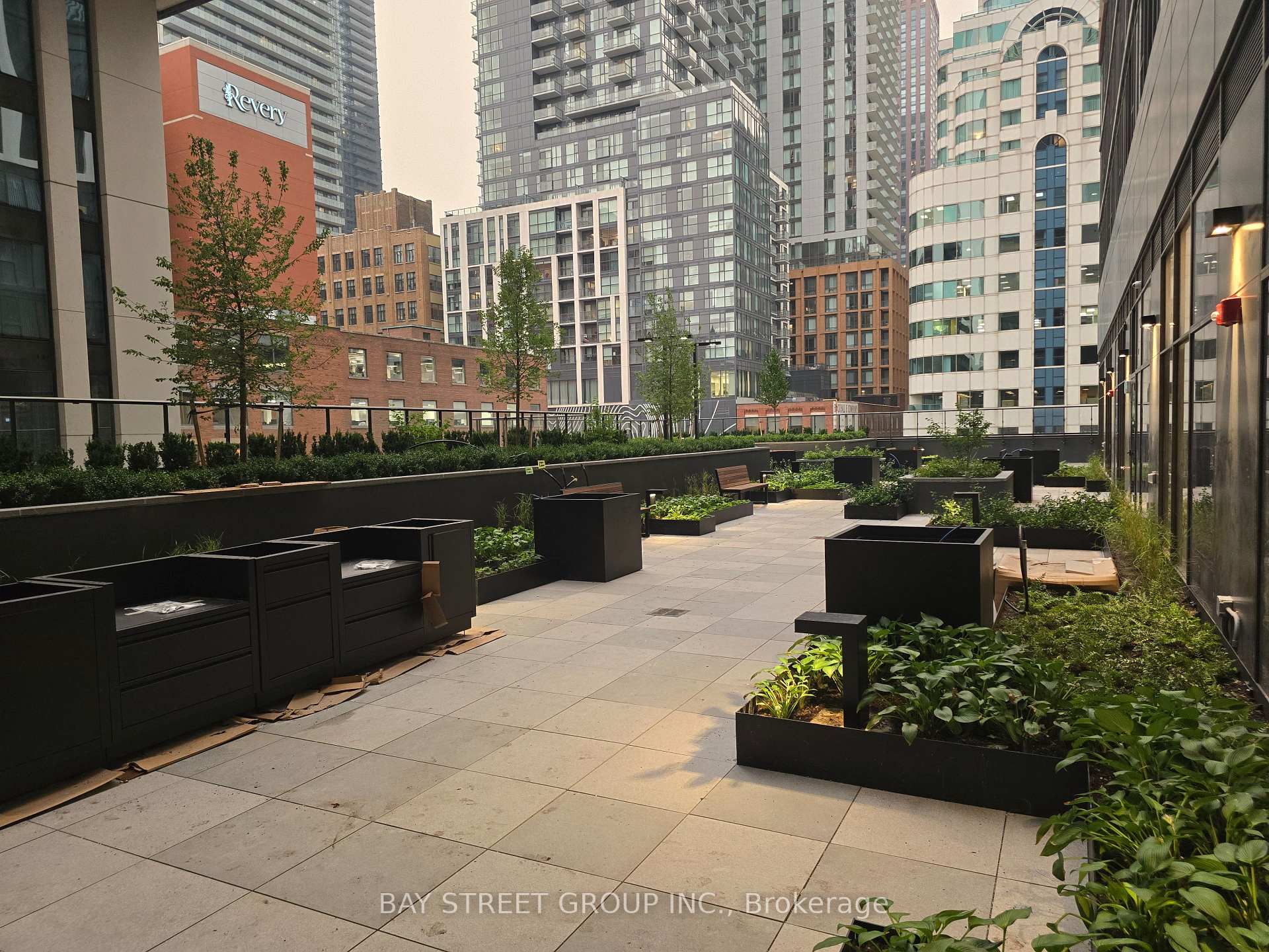 Photo 12 of Unit 802, 400 King Street W, Toronto, Waterfront Communities — HOMEH